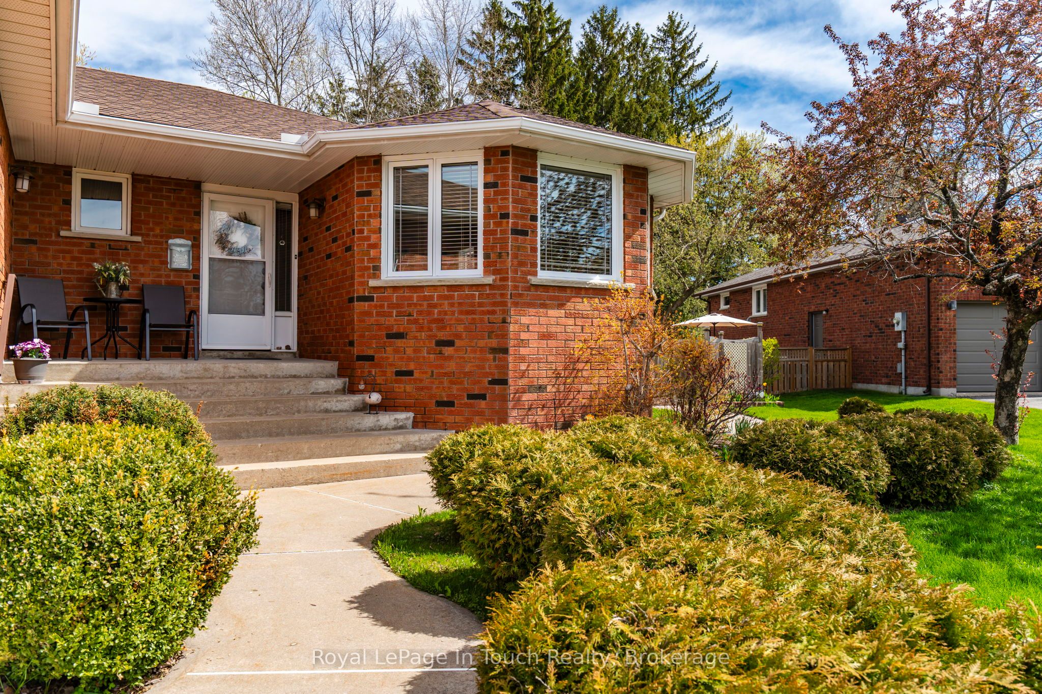 101 Peel Street, Penetanguishene, ON L9M 1C3 photo 3