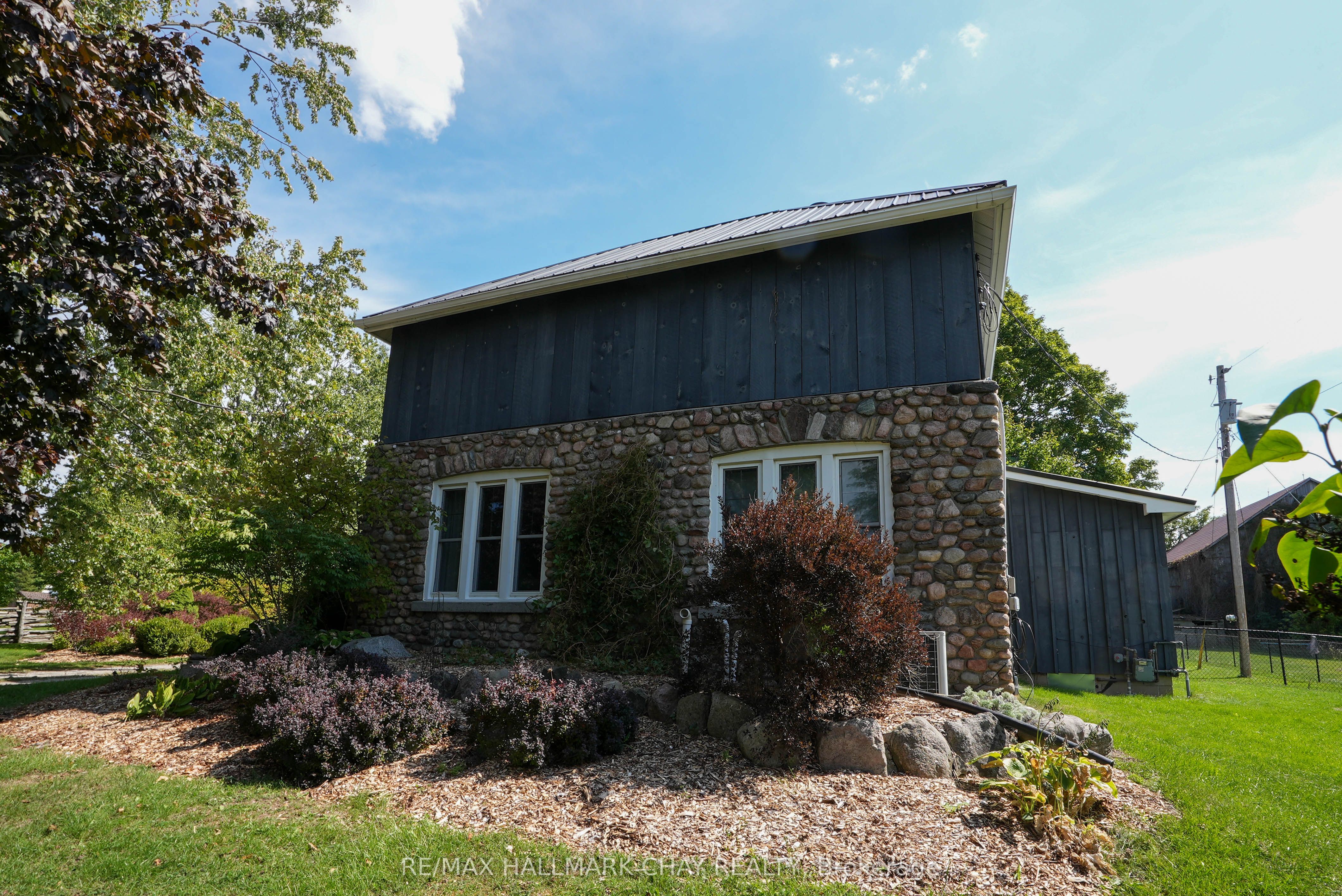 2473 RONALD Road, Springwater, ON L0L 1Y0 photo 4