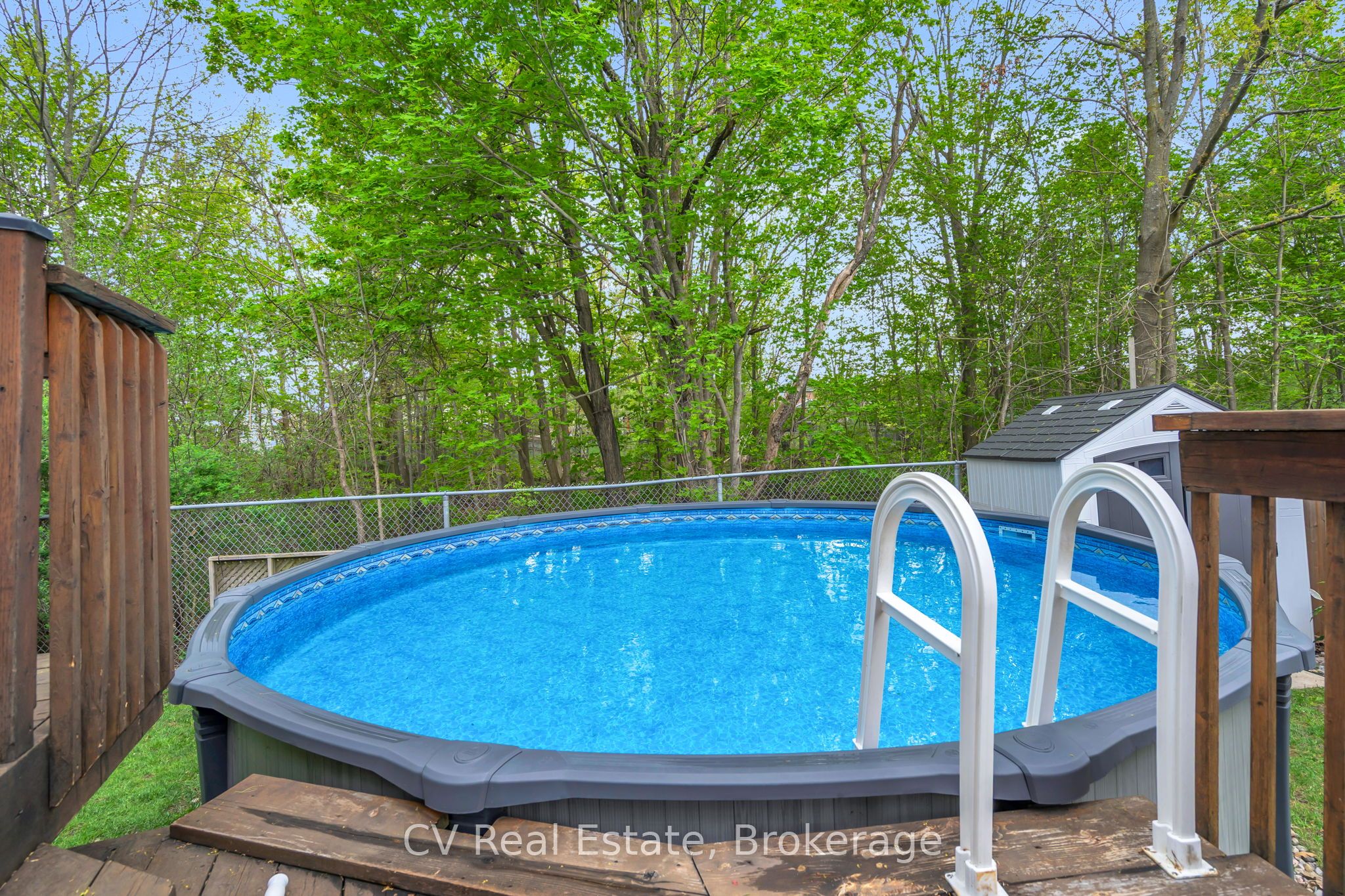 5 McCutcheon Court, Barrie, ON L4N 7C6 photo 5