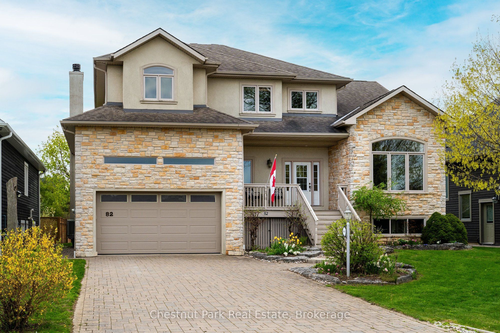 82 Stanley Street, Collingwood, ON L9Y 0G7