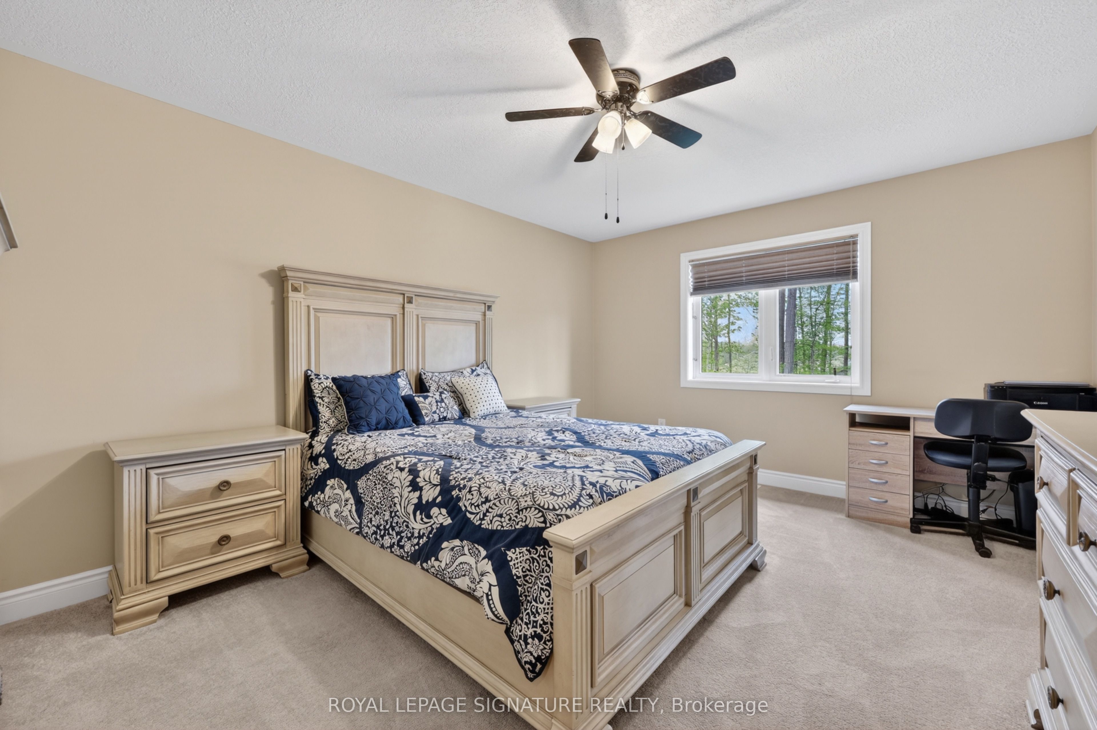 22 Hunter Avenue, Tay, ON L0K 2A0 photo 4