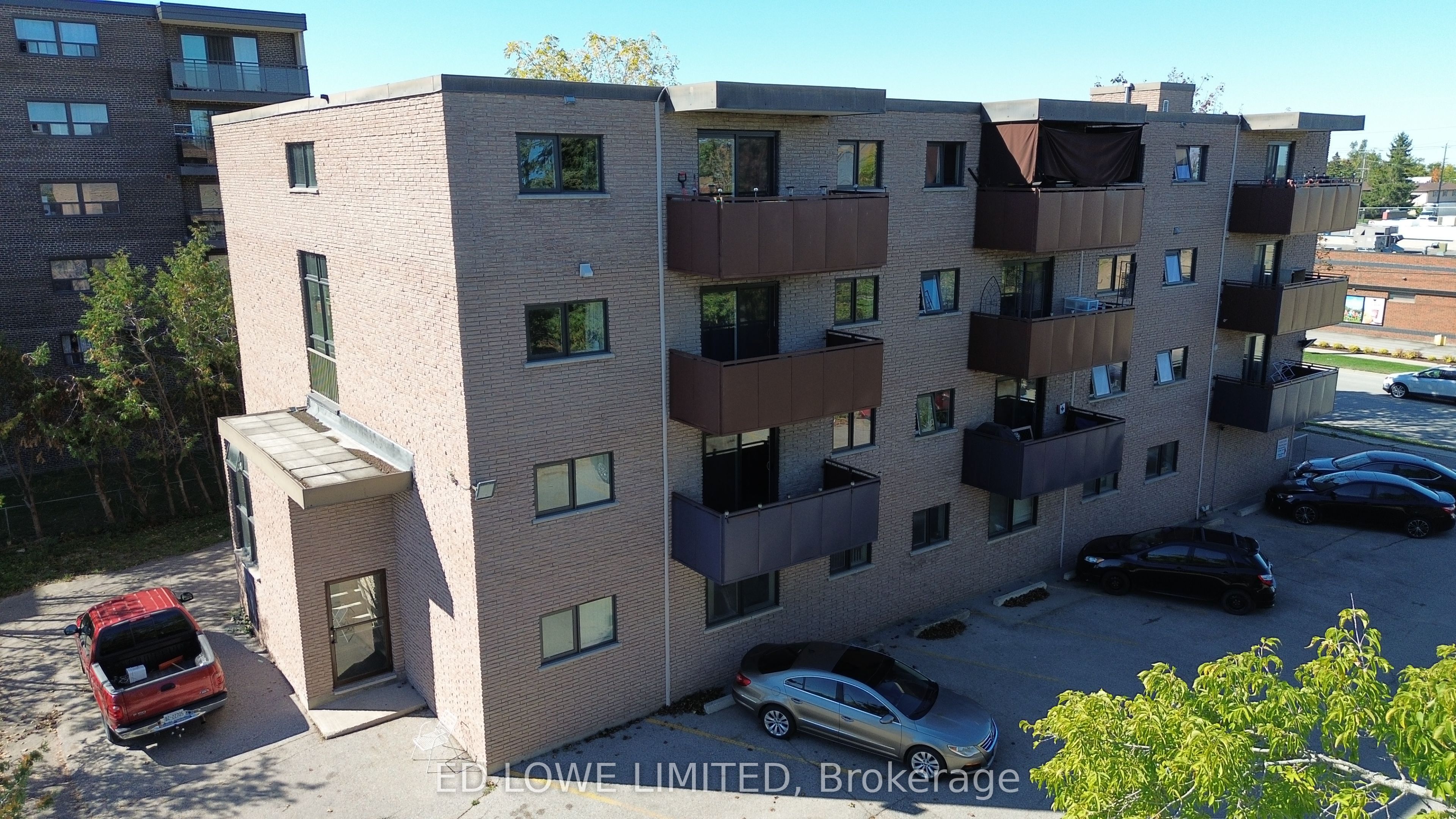 7 Fittons Road E 100, Orillia, ON L3V 5E8 photo 3