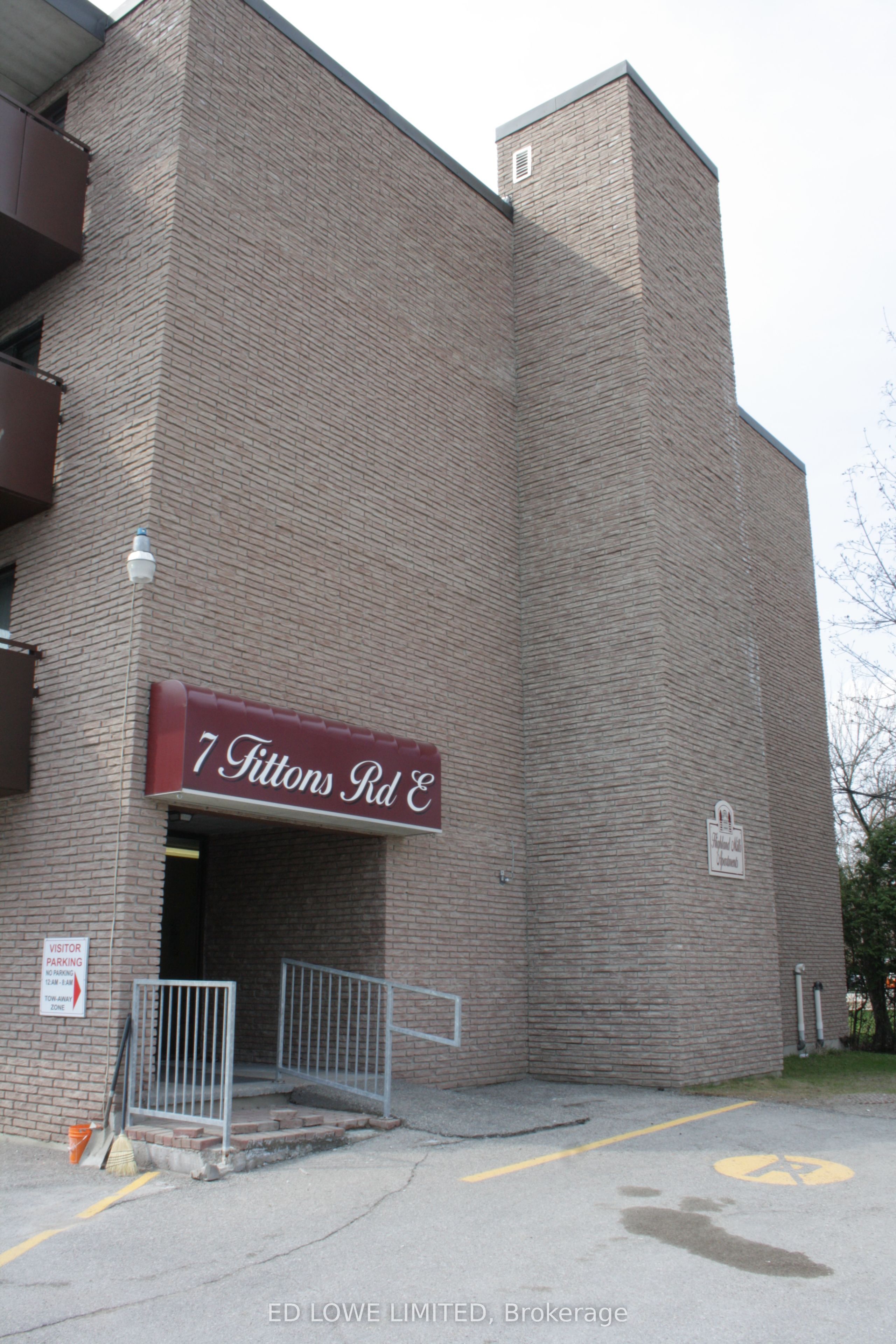 7 Fittons Road E 100, Orillia, ON L3V 5E8 photo 4