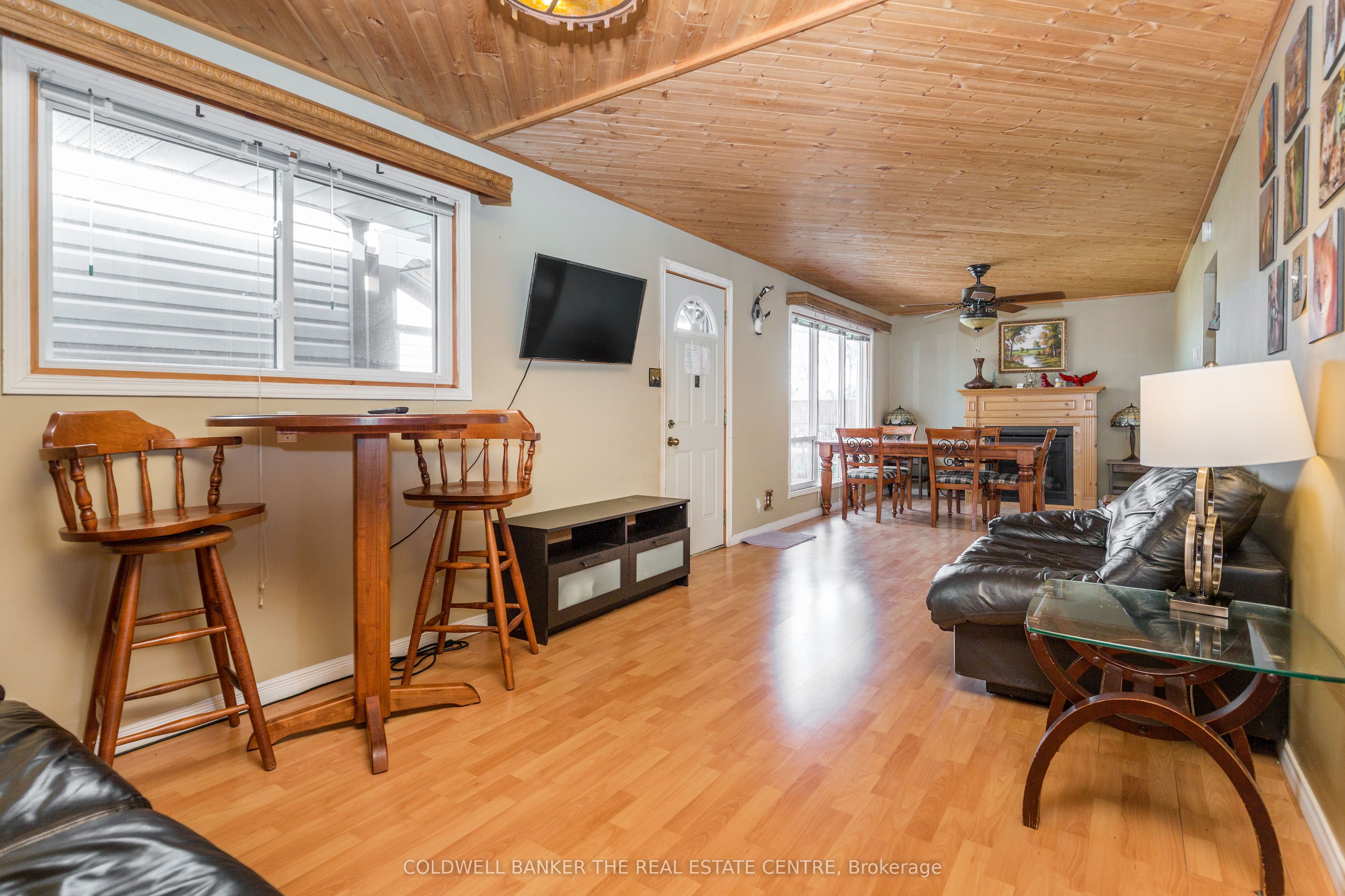 121 Maskinonge Road, Tay, ON L0K 2A0 photo 5