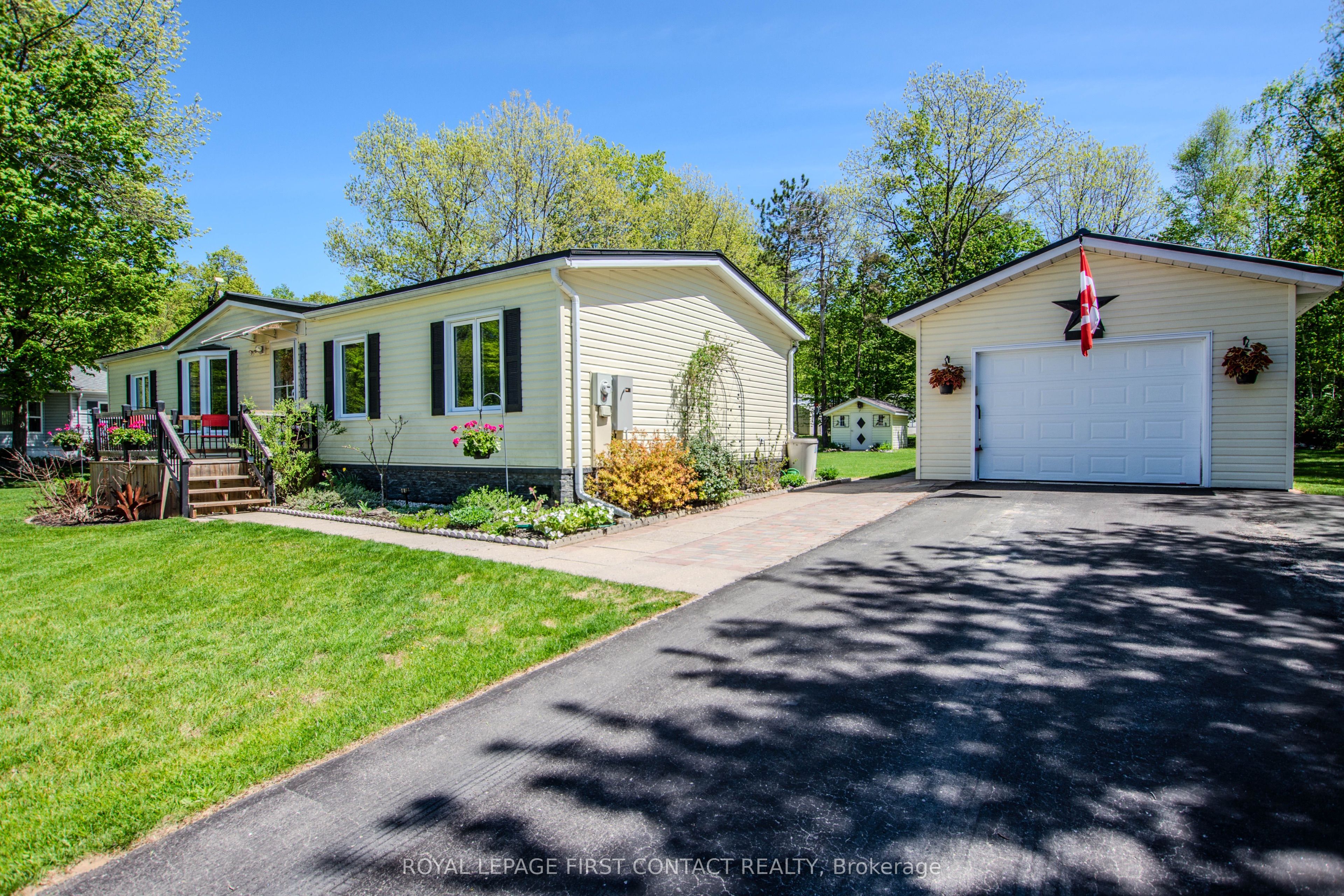 5411 Elliott Side Road 63, Tay, ON L4N 4K3 photo 5