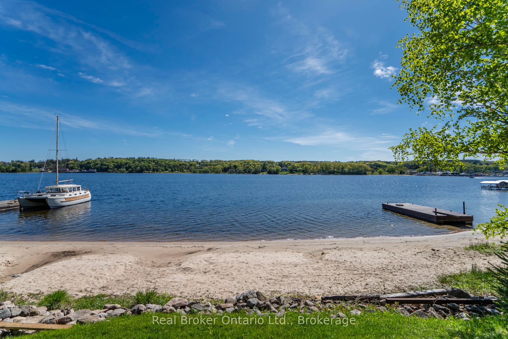 437 Champlain Road, Penetanguishene, ON L9M 1S5 photo 2