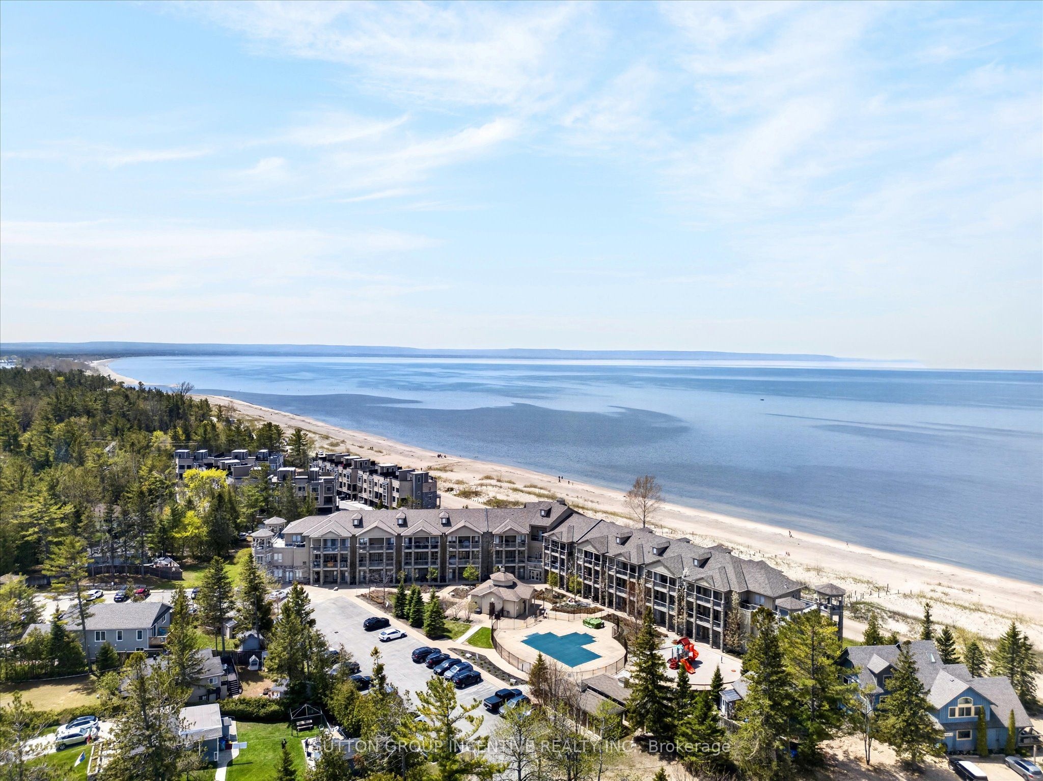 764 River Road E 209, Wasaga Beach, ON L9Z 2M7