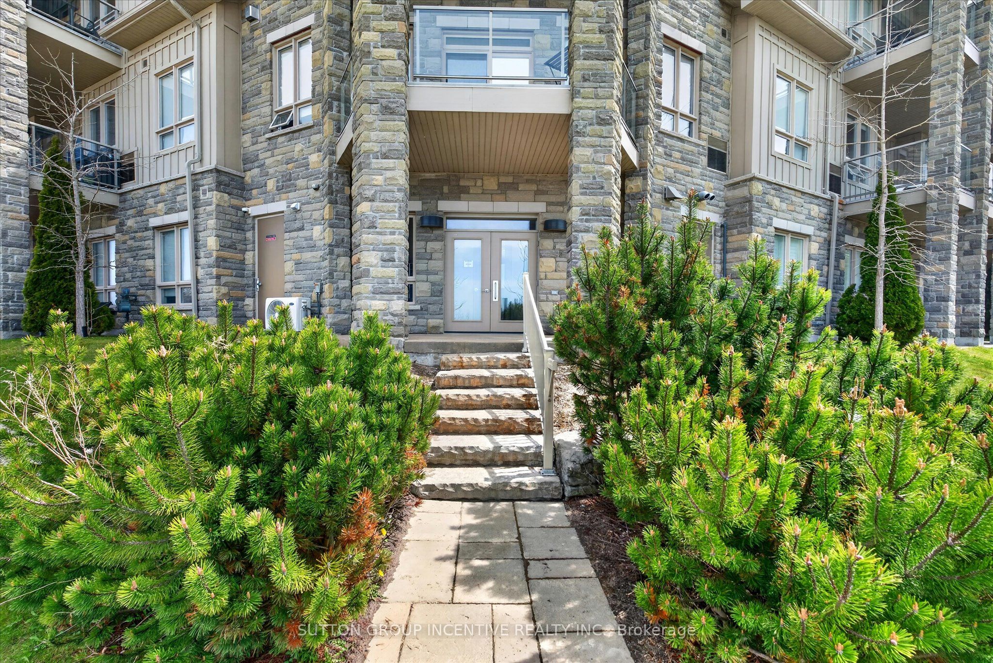 764 River Road E 209, Wasaga Beach, ON L9Z 2M7 photo 3