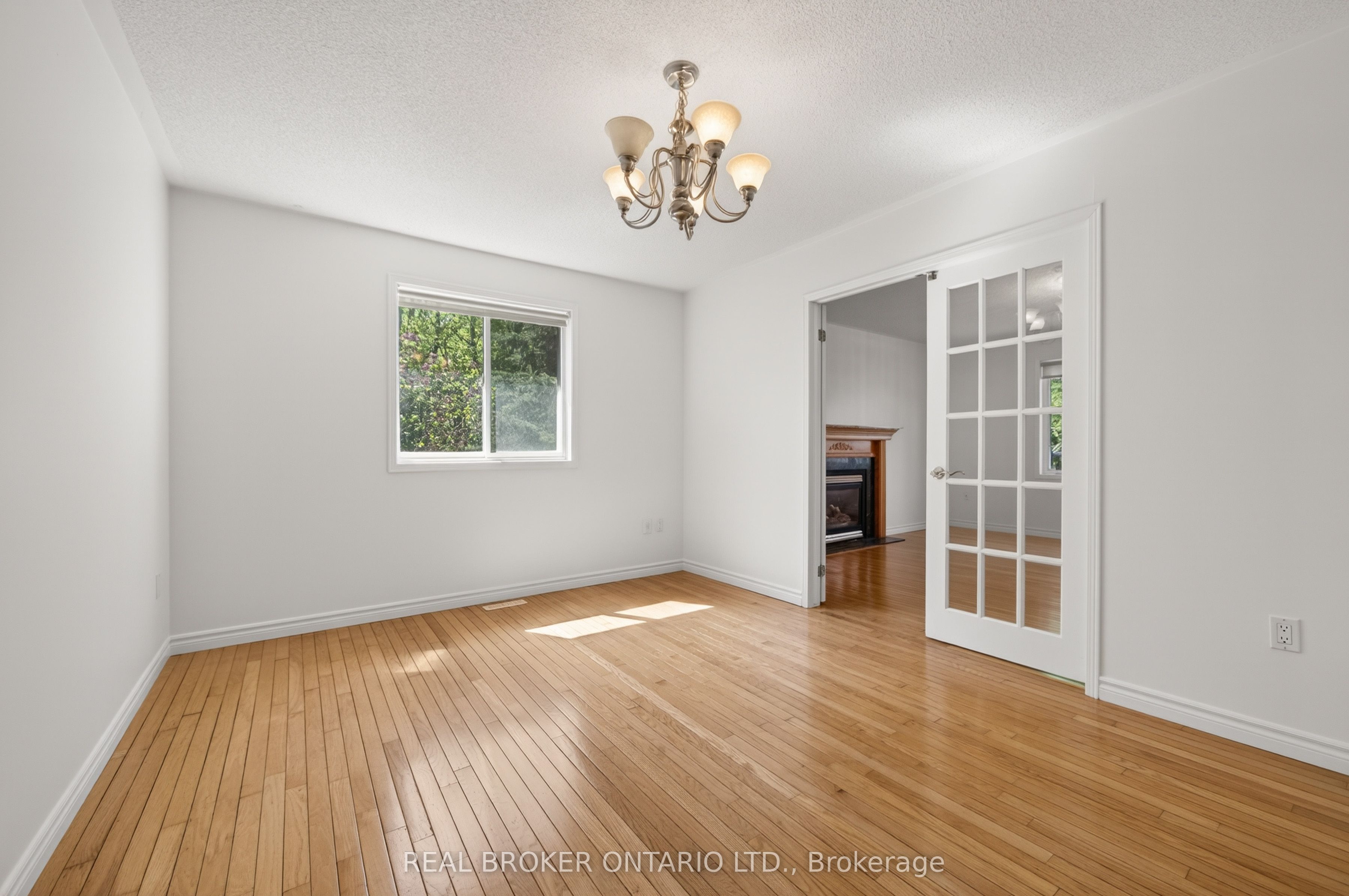 198 Columbia Road, Barrie, ON L4N 8C9 photo 3
