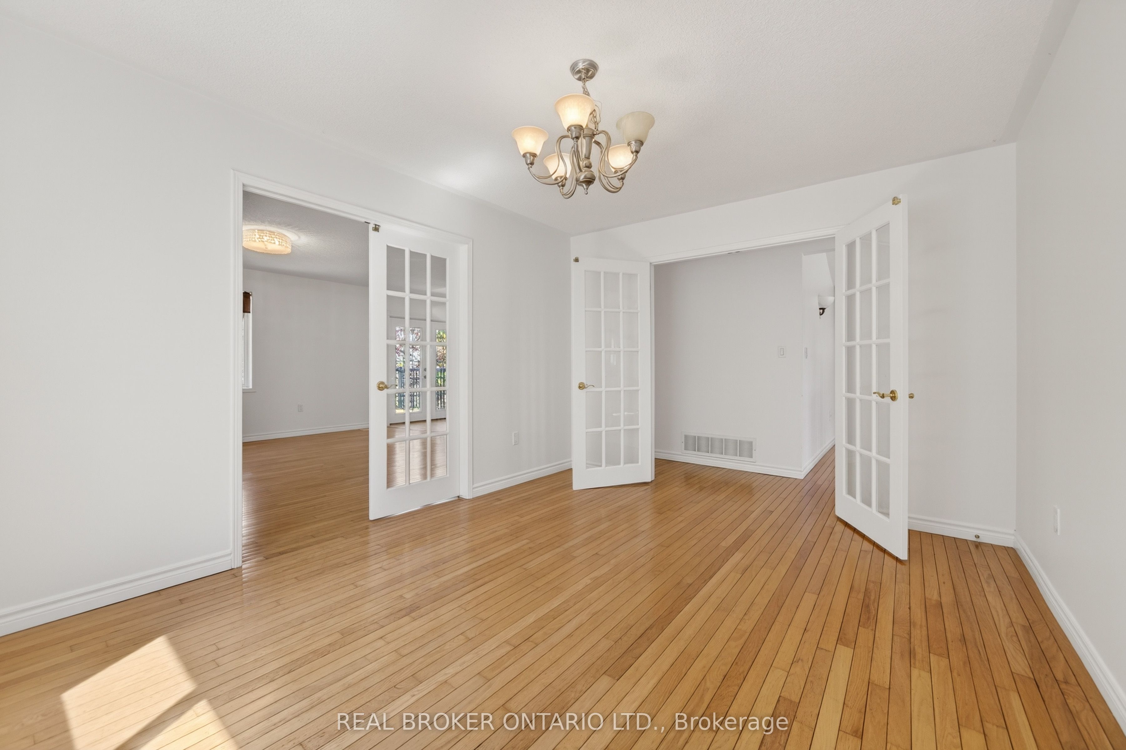 198 Columbia Road, Barrie, ON L4N 8C9 photo 4