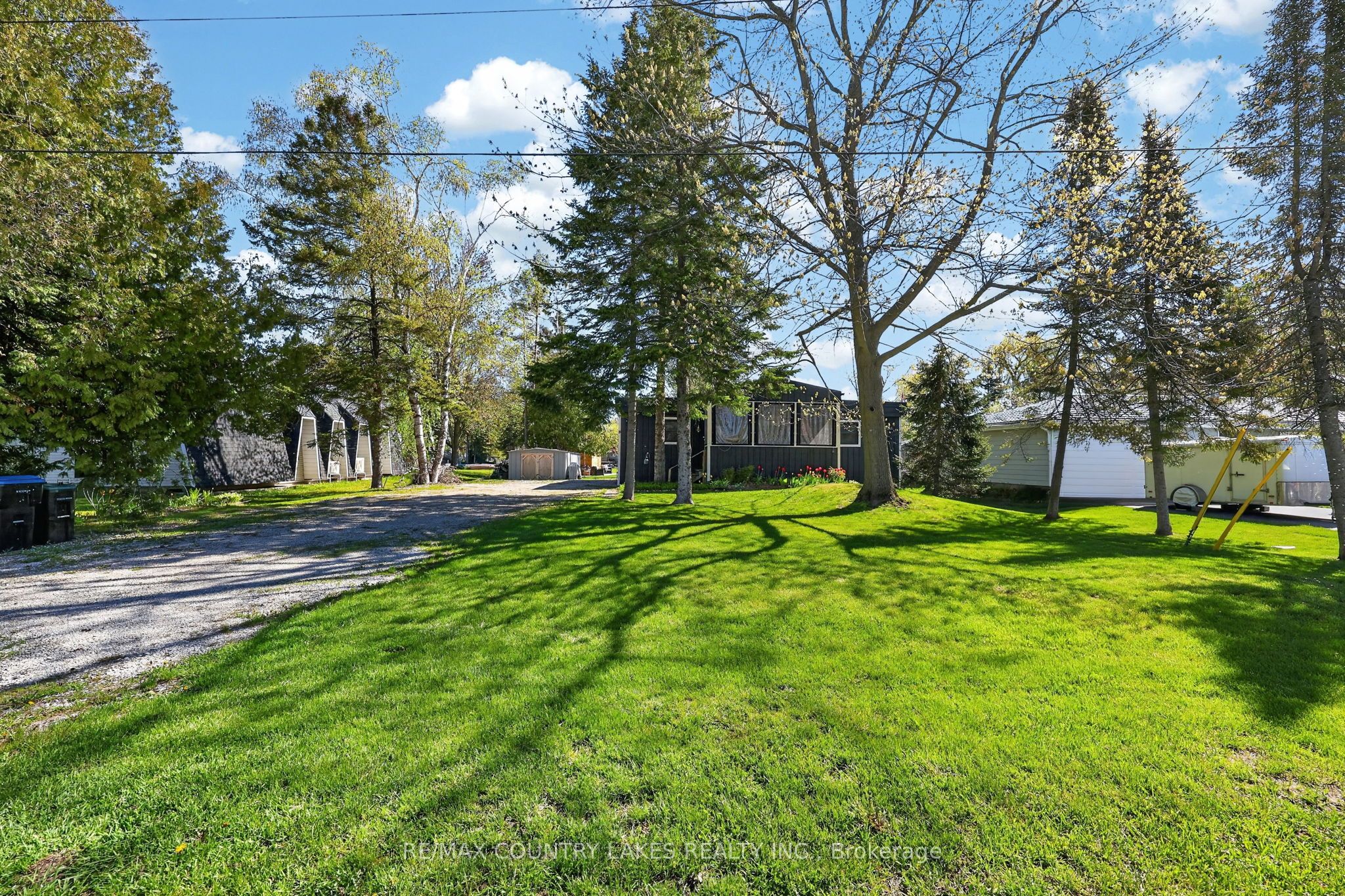 19 Poplar Crescent, Ramara, ON L0K 1B0 photo 2