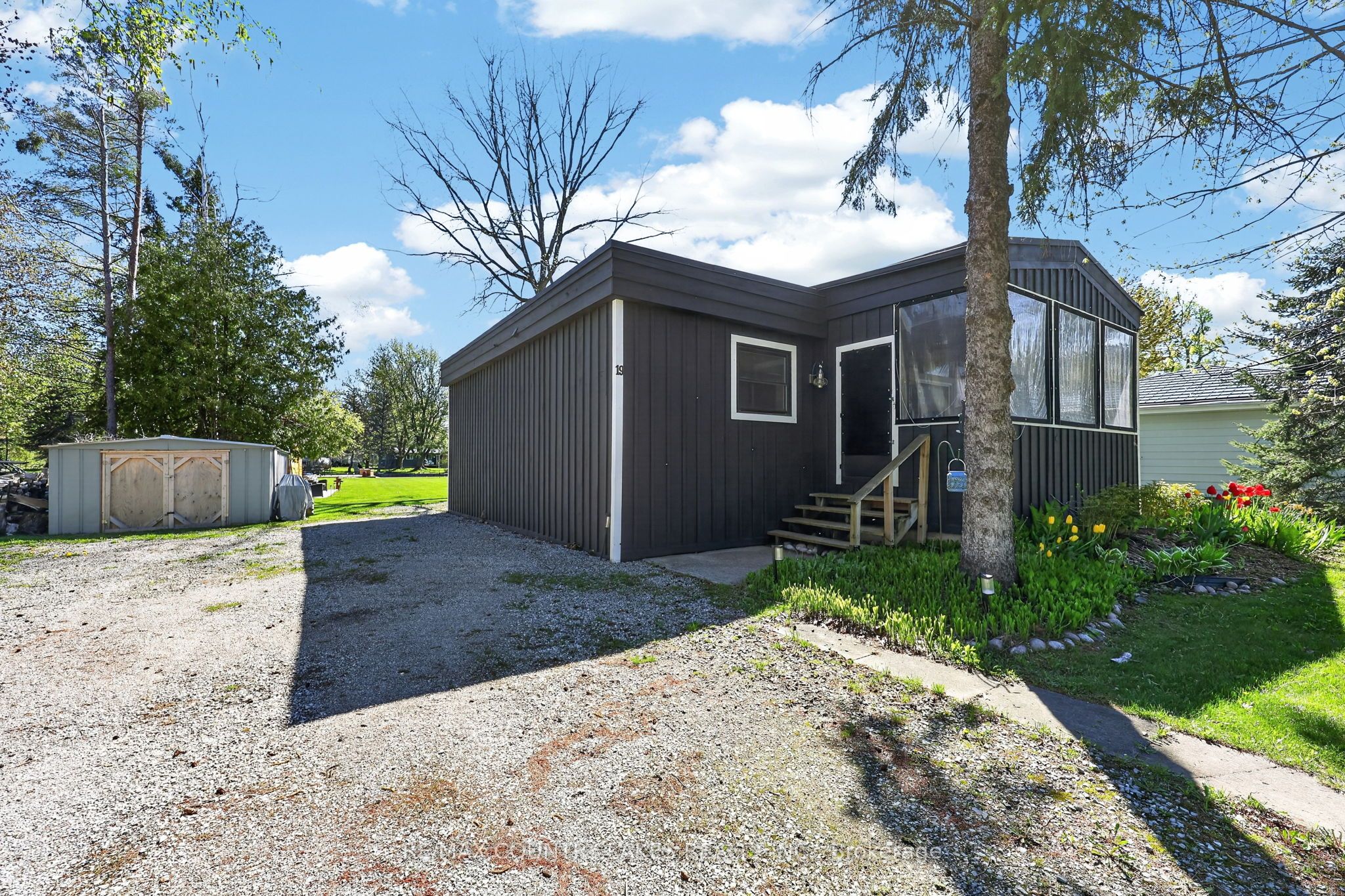 19 Poplar Crescent, Ramara, ON L0K 1B0 photo 4