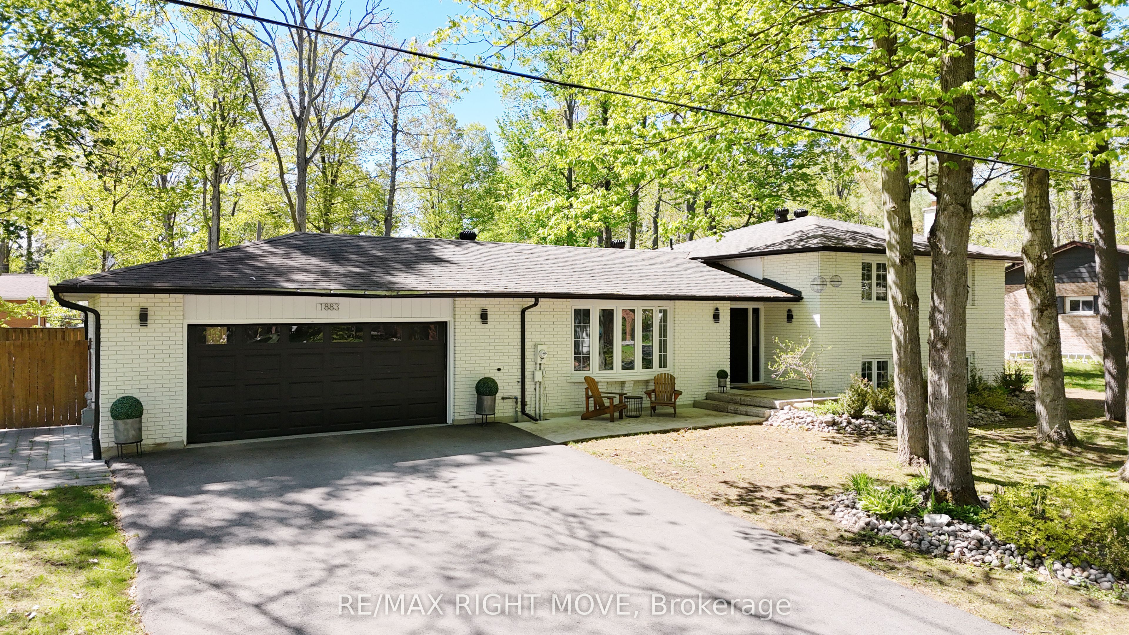 1883 Glen Oak Lane, Severn, ON L3V 7J1 photo 4