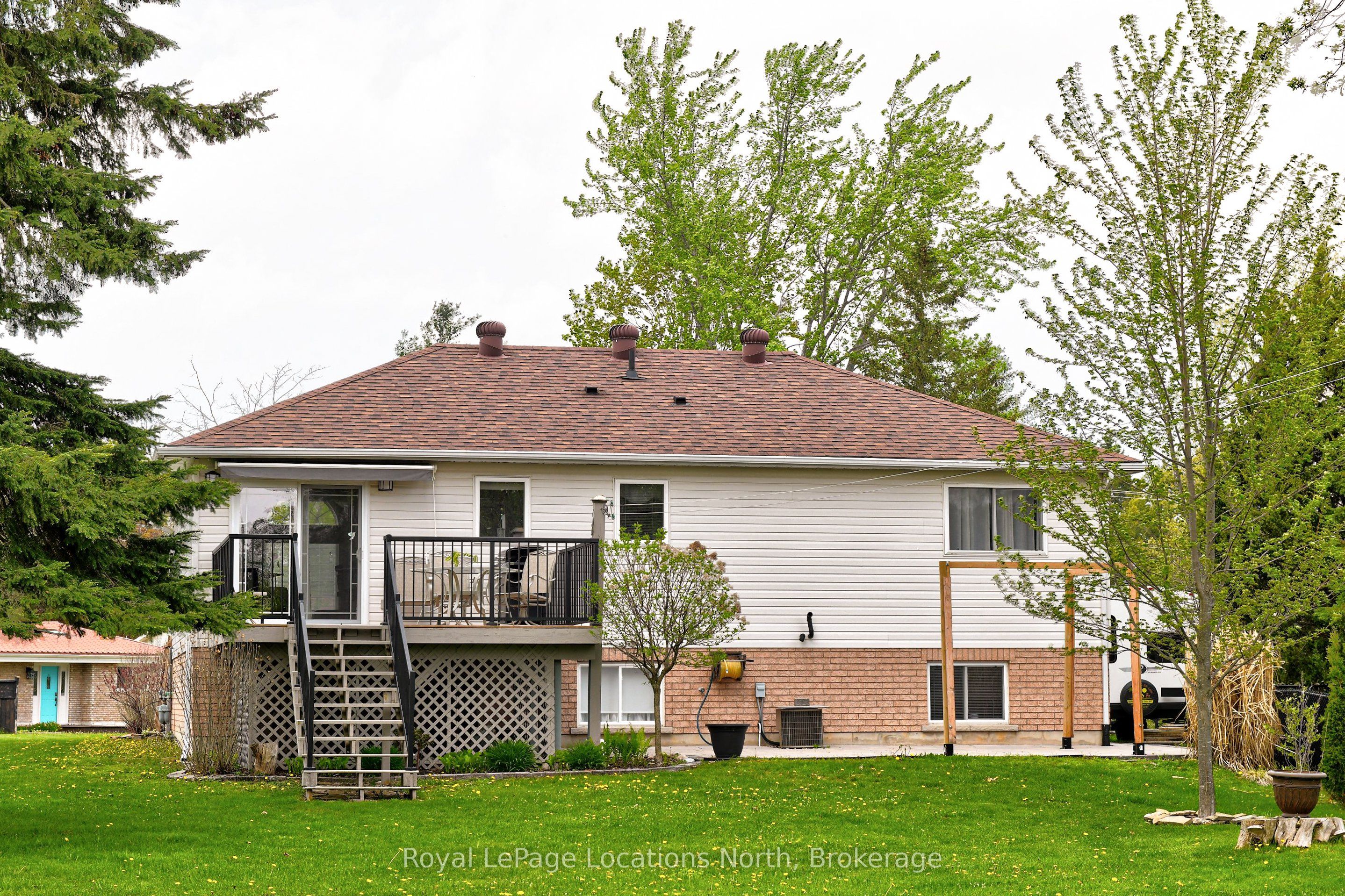 285 Christopher Street, Clearview, ON L0M 1S0 photo 4