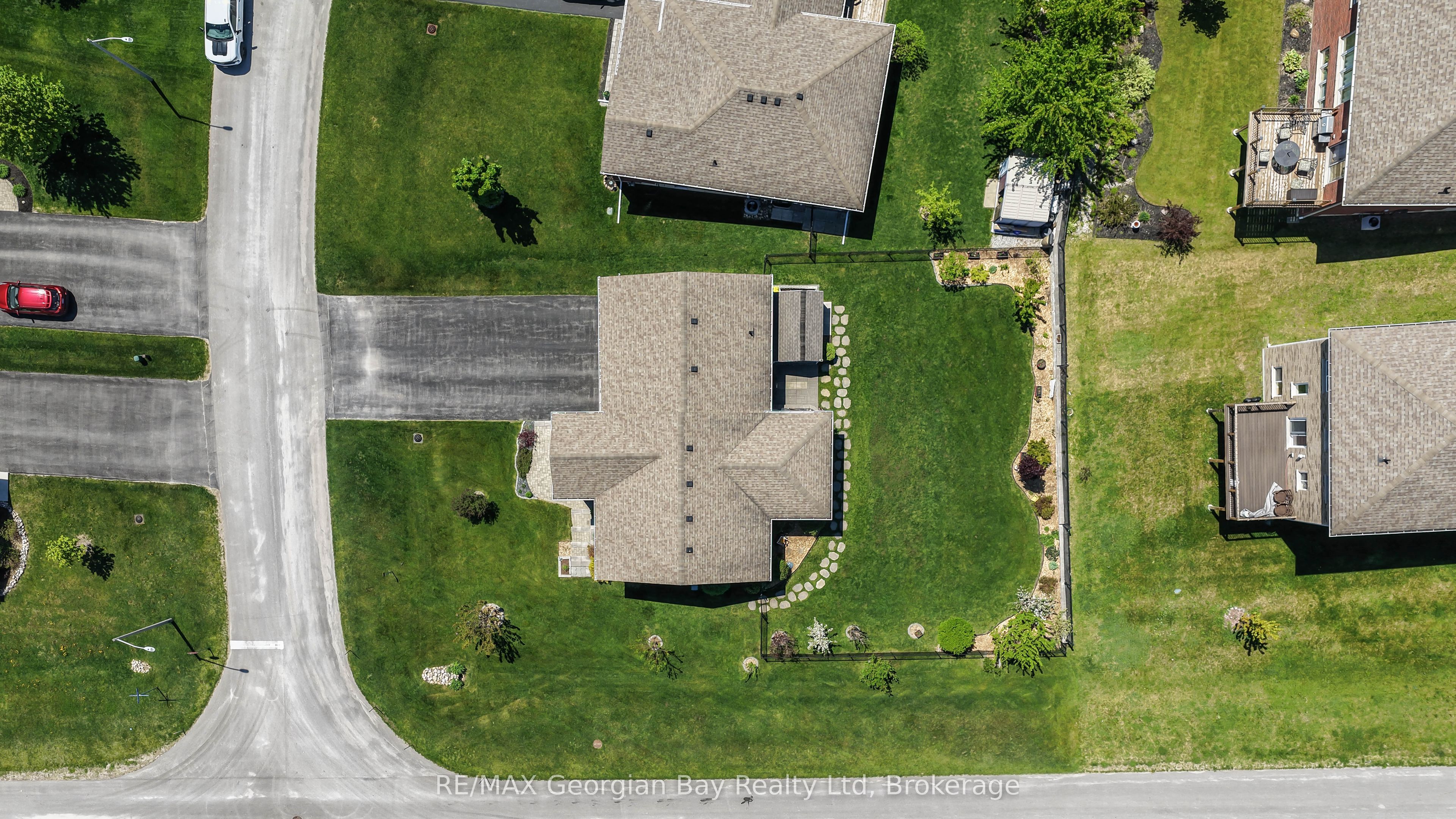 936 Jordeli Lane, Midland, ON L4R 0A6 photo 2