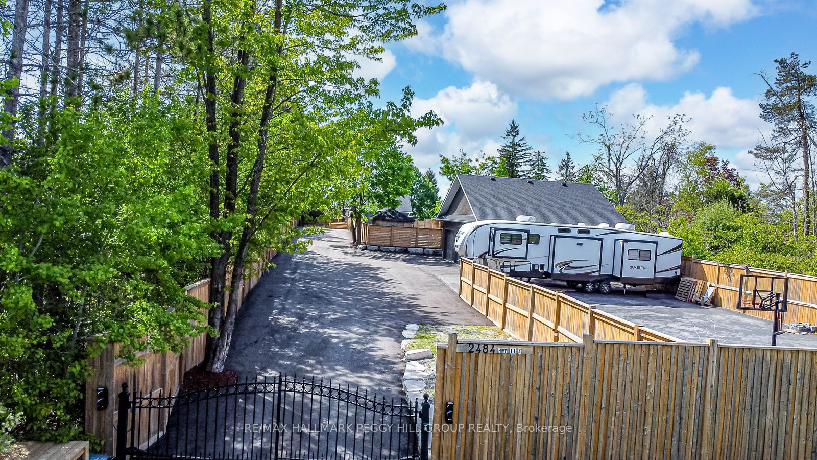 2484 Highway 11 S, Oro-Medonte, ON L0L 2E0 photo 4
