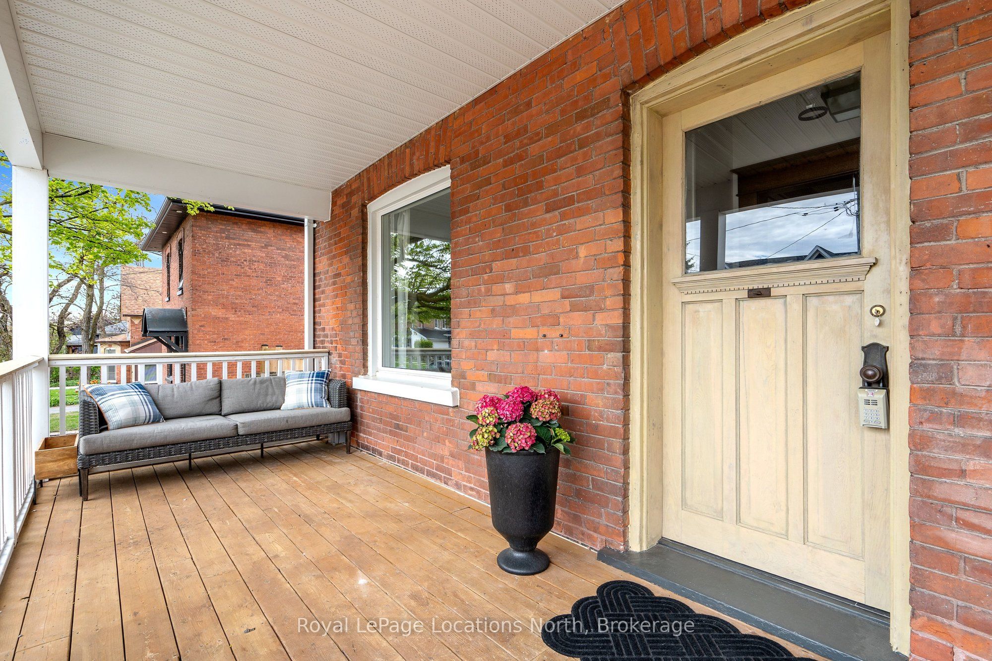 117 Napier Street, Collingwood, ON L9Y 3T1 photo 3