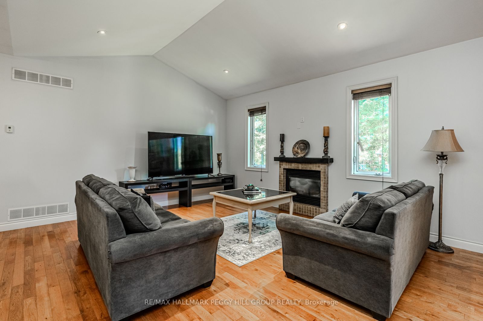122 Trout Lane, Tiny, ON L9M 0J1 photo 4