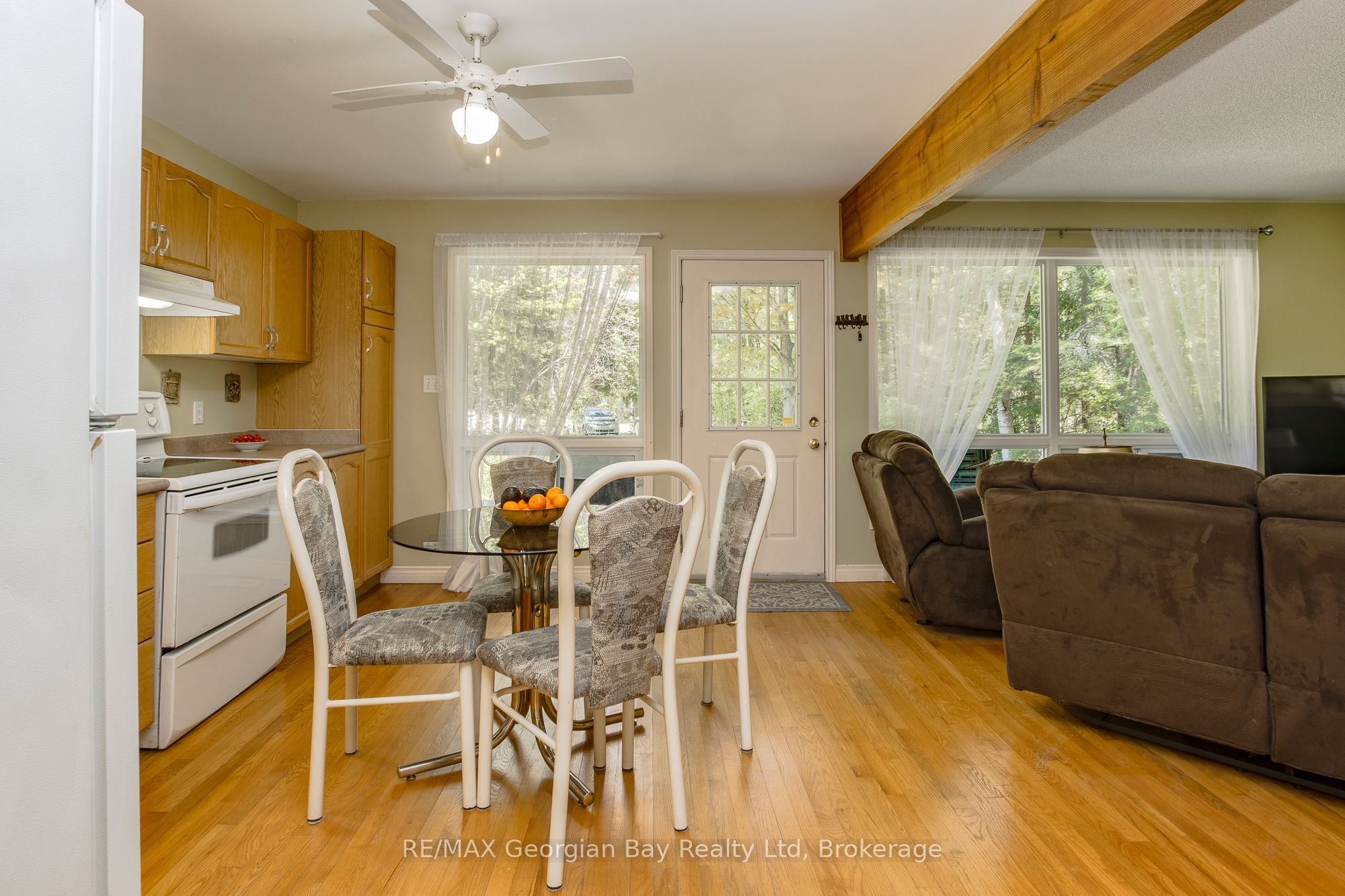 2 Ridout Court, Tiny, ON L0L 2J0 photo 5