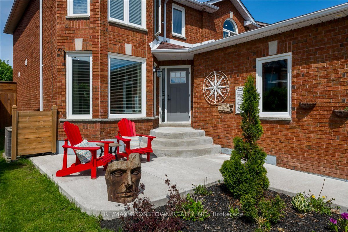 92 Golden Meadow Road, Barrie, ON L4N 7G4 photo 3