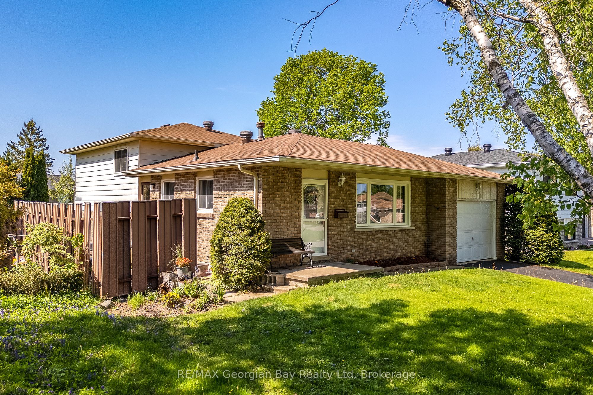 1010 Glen Eagles Crescent, Midland, ON L4R 2R1 photo 4