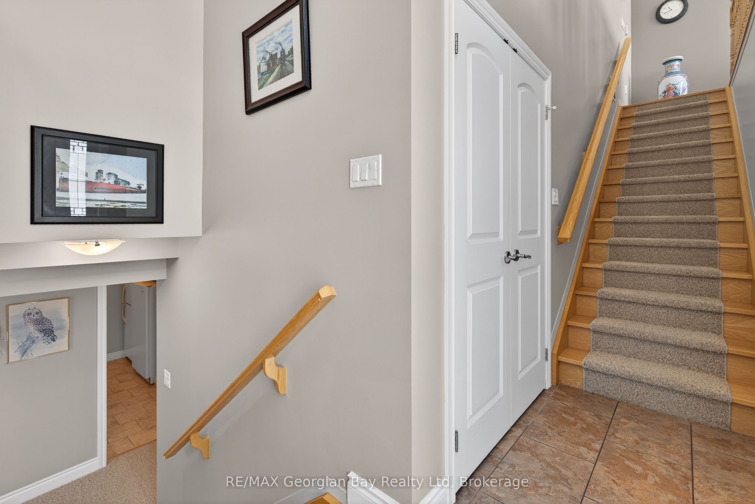 656 Aberdeen Boulevard, Midland, ON L4R 5N9 photo 5