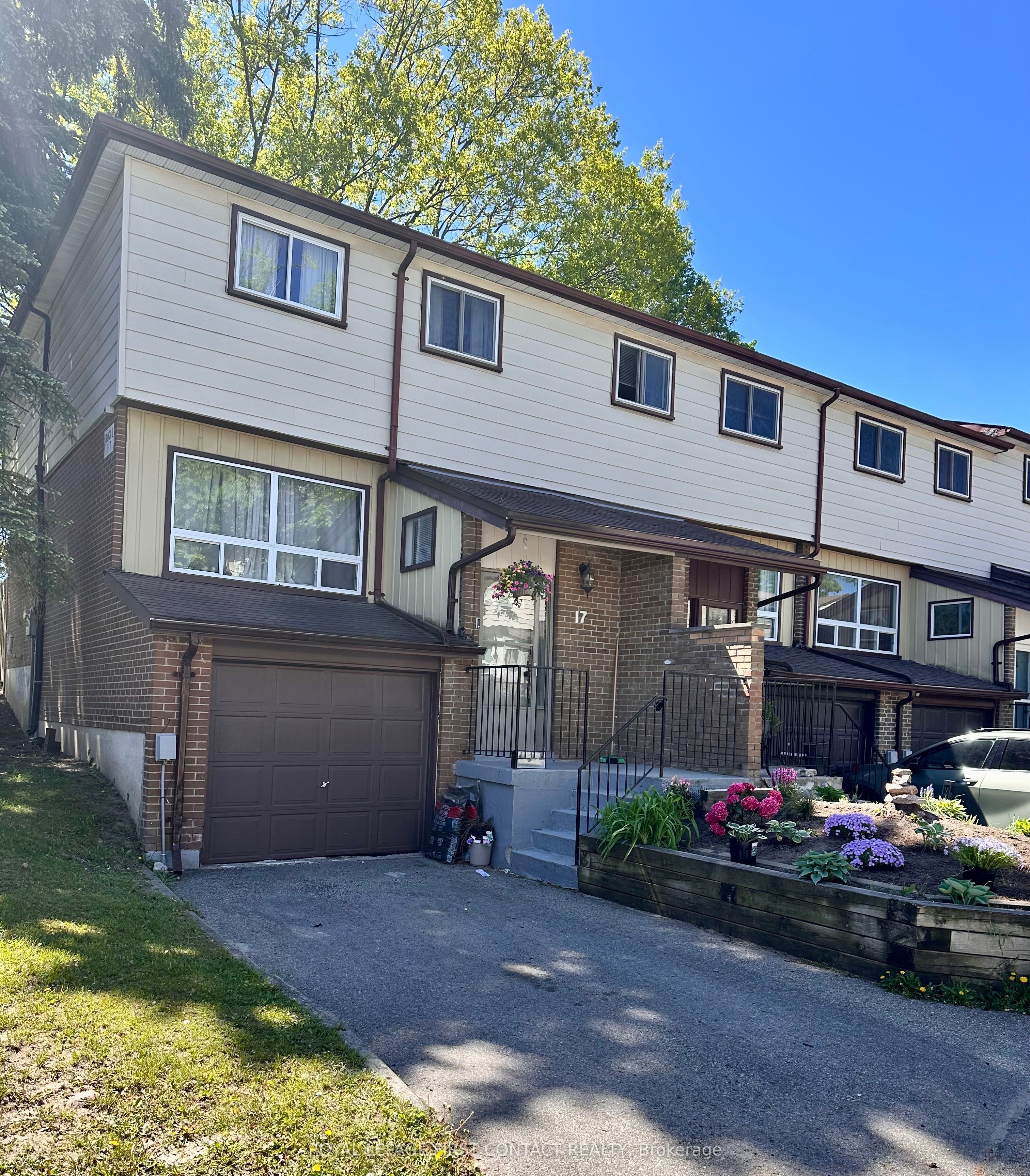 63 Ferris Lane I7, Barrie, ON L4M 5C4 photo 3