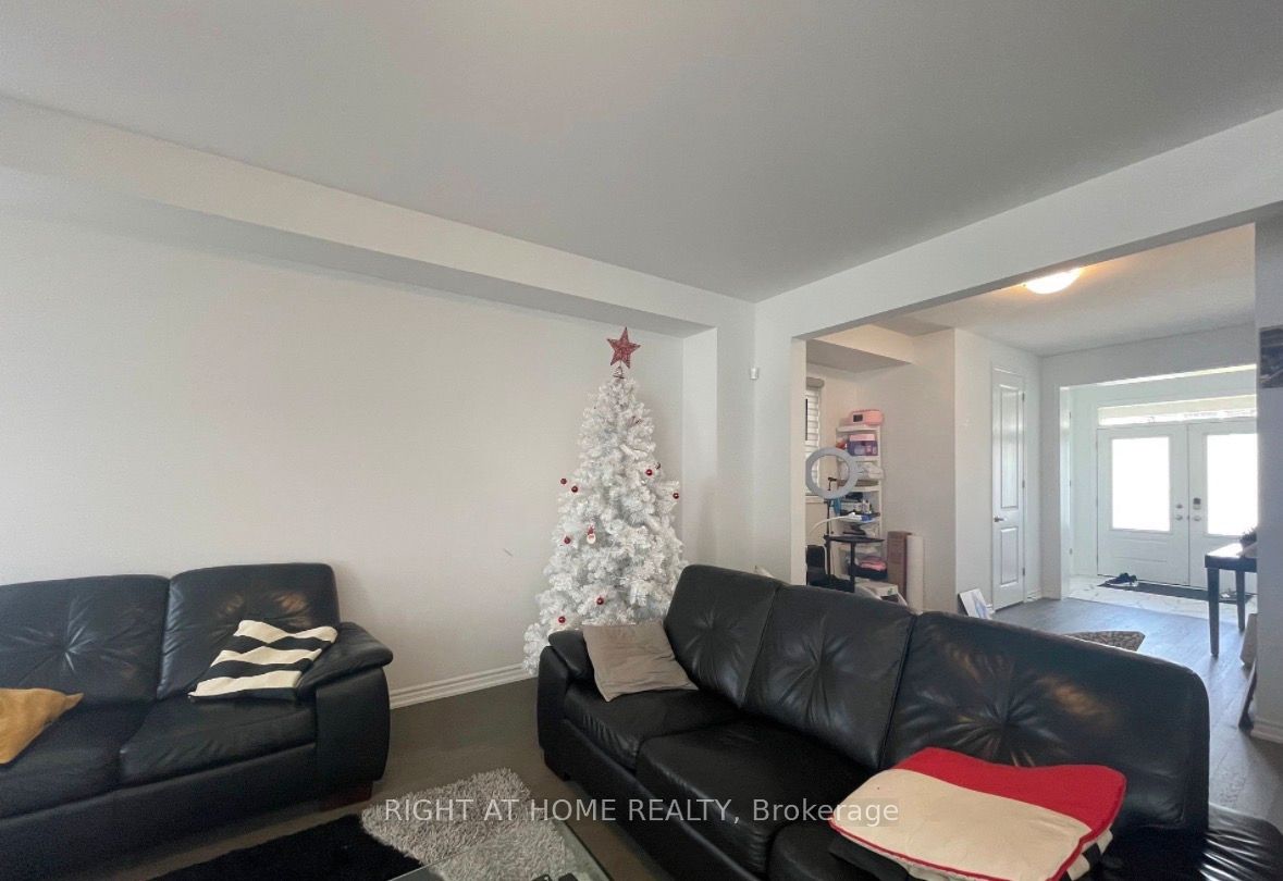 69 McBride Trail, Barrie, ON L9J 0Y6 photo 2
