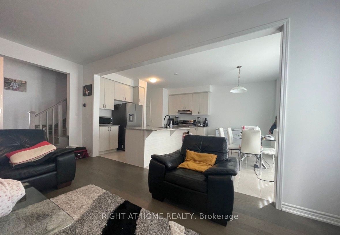 69 McBride Trail, Barrie, ON L9J 0Y6 photo 3