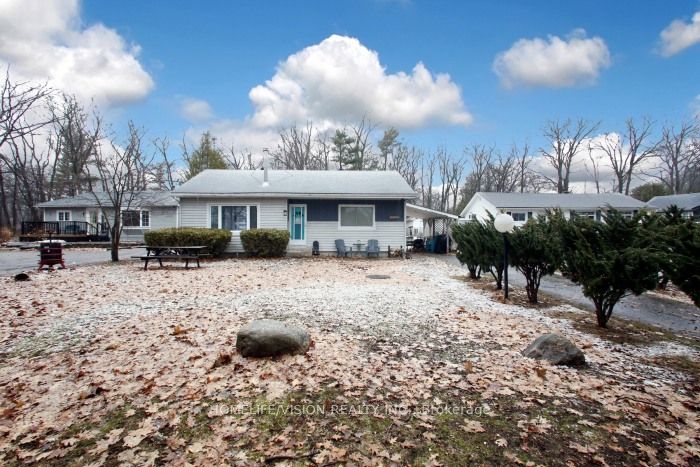 1807 Tiny Beaches Road S, Tiny, ON L0L 1P1 photo 4