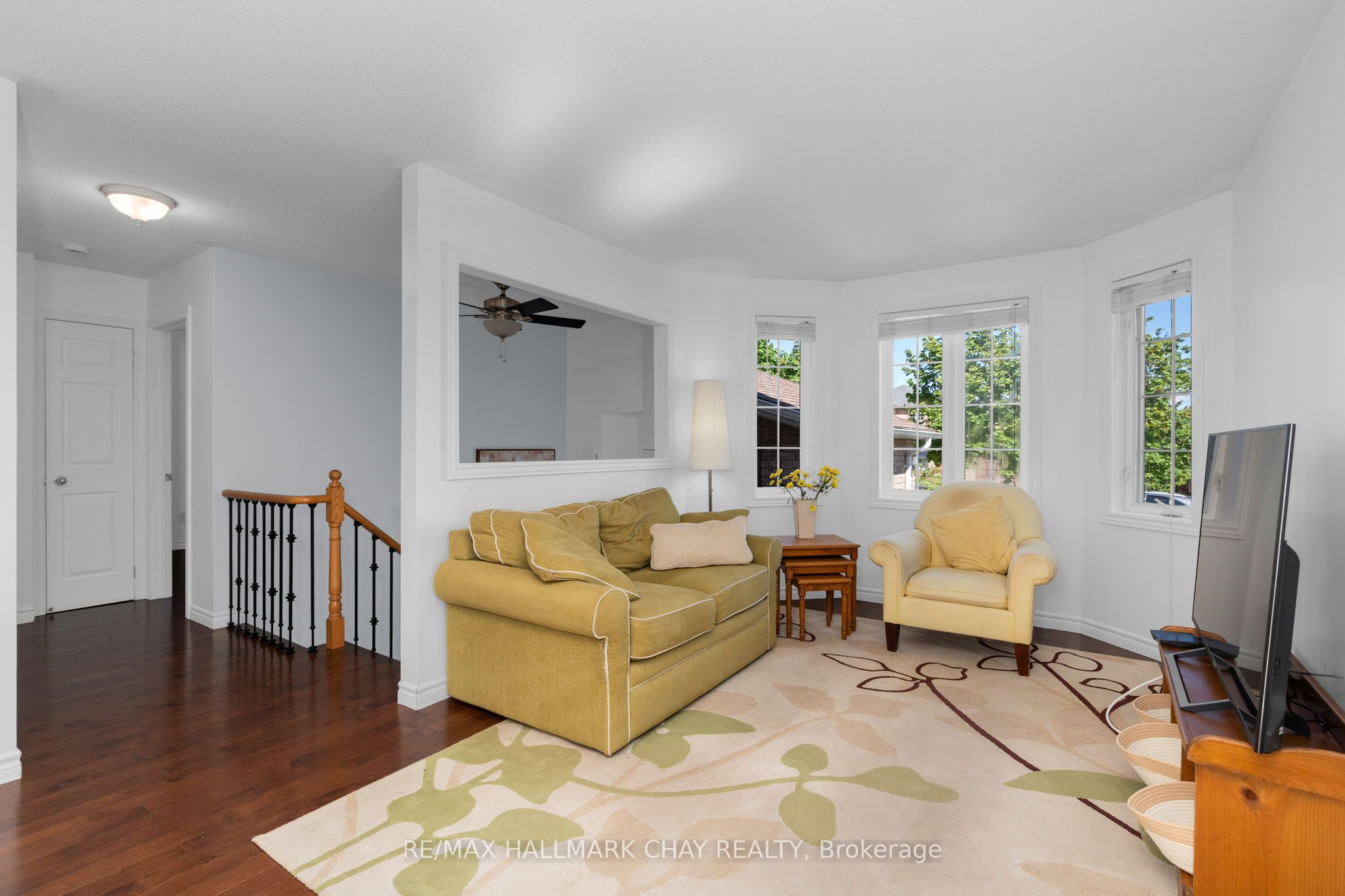 63 Masters Drive, Barrie, ON L4M 6W9 photo 5