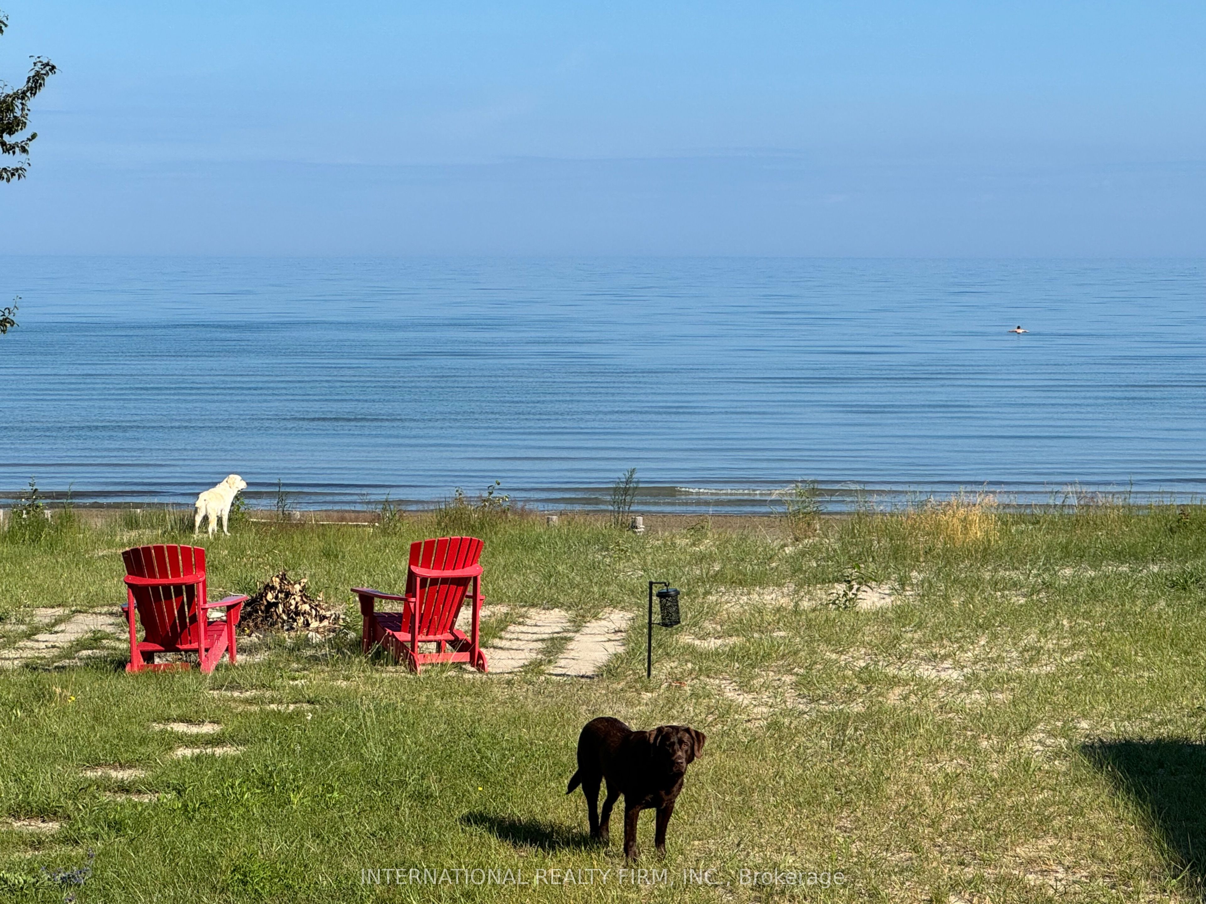 966 Shore Lane, Wasaga Beach, ON L9Z 2B4 photo 5