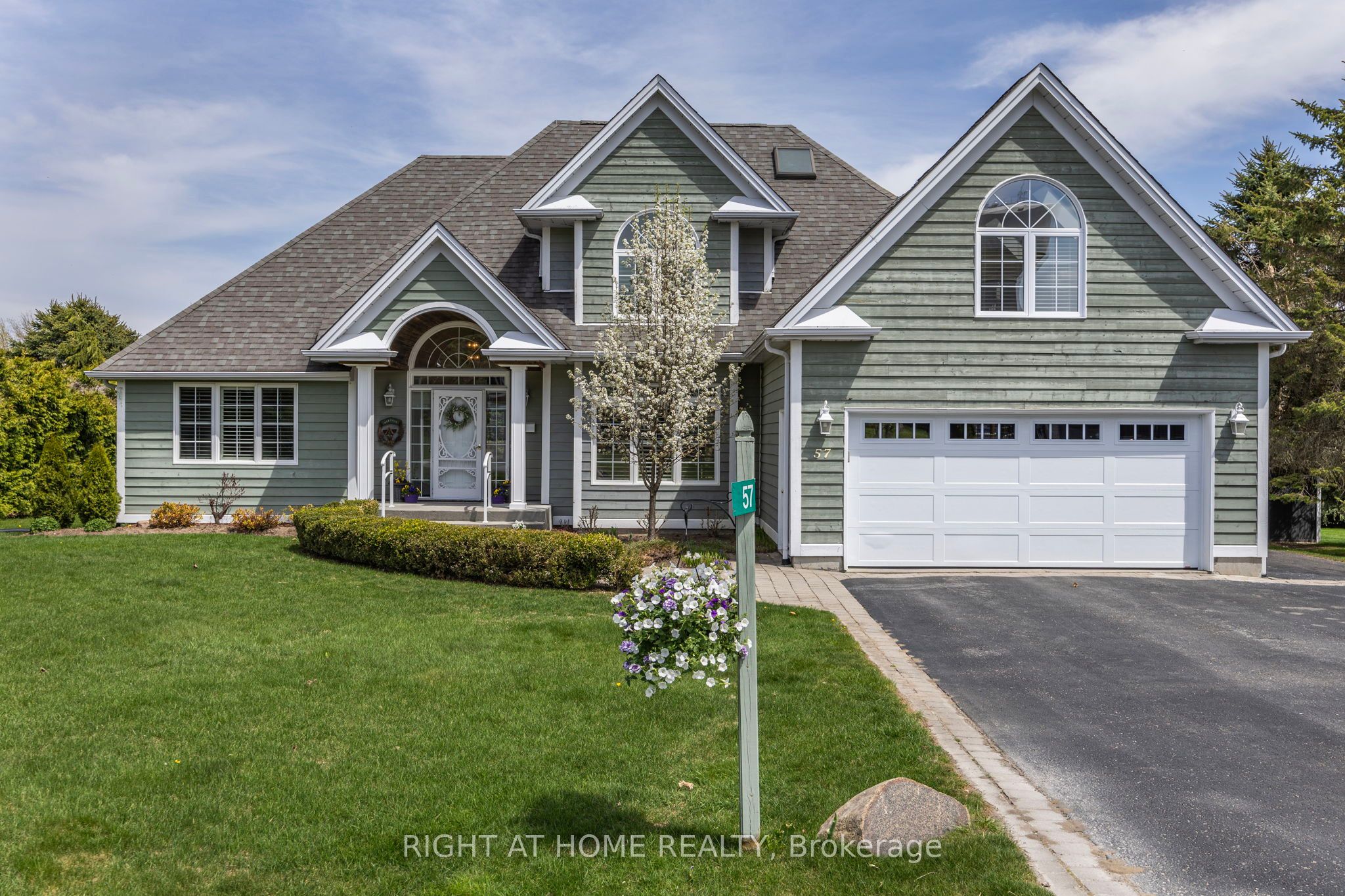 57 Highland Drive, Oro-Medonte, ON L0L 2L0