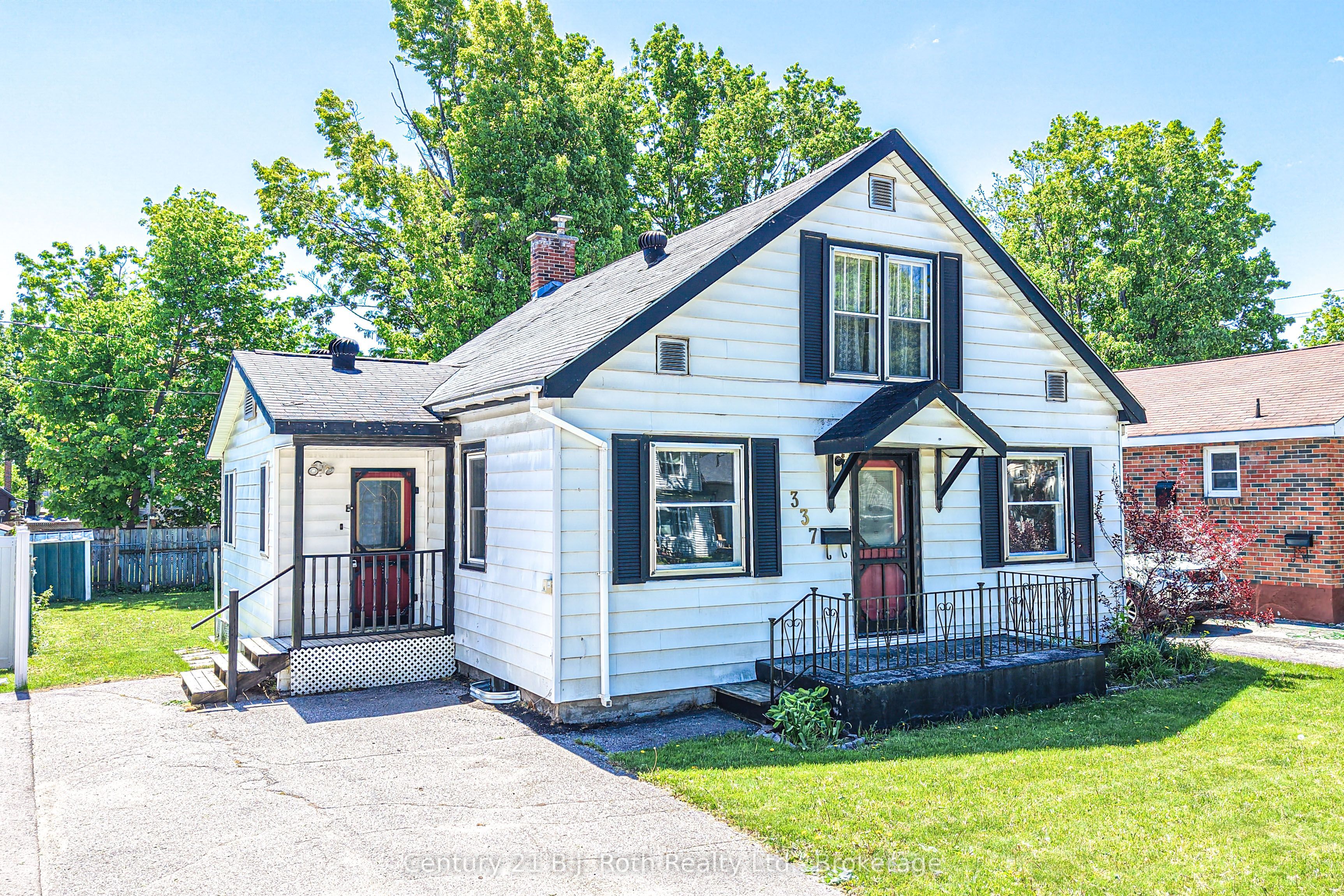 337 Colborne Street W, Orillia, ON L3V 3A4 photo 3