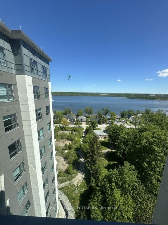 56 Lakeside Terrace 1108, Barrie, ON L4M 7B9