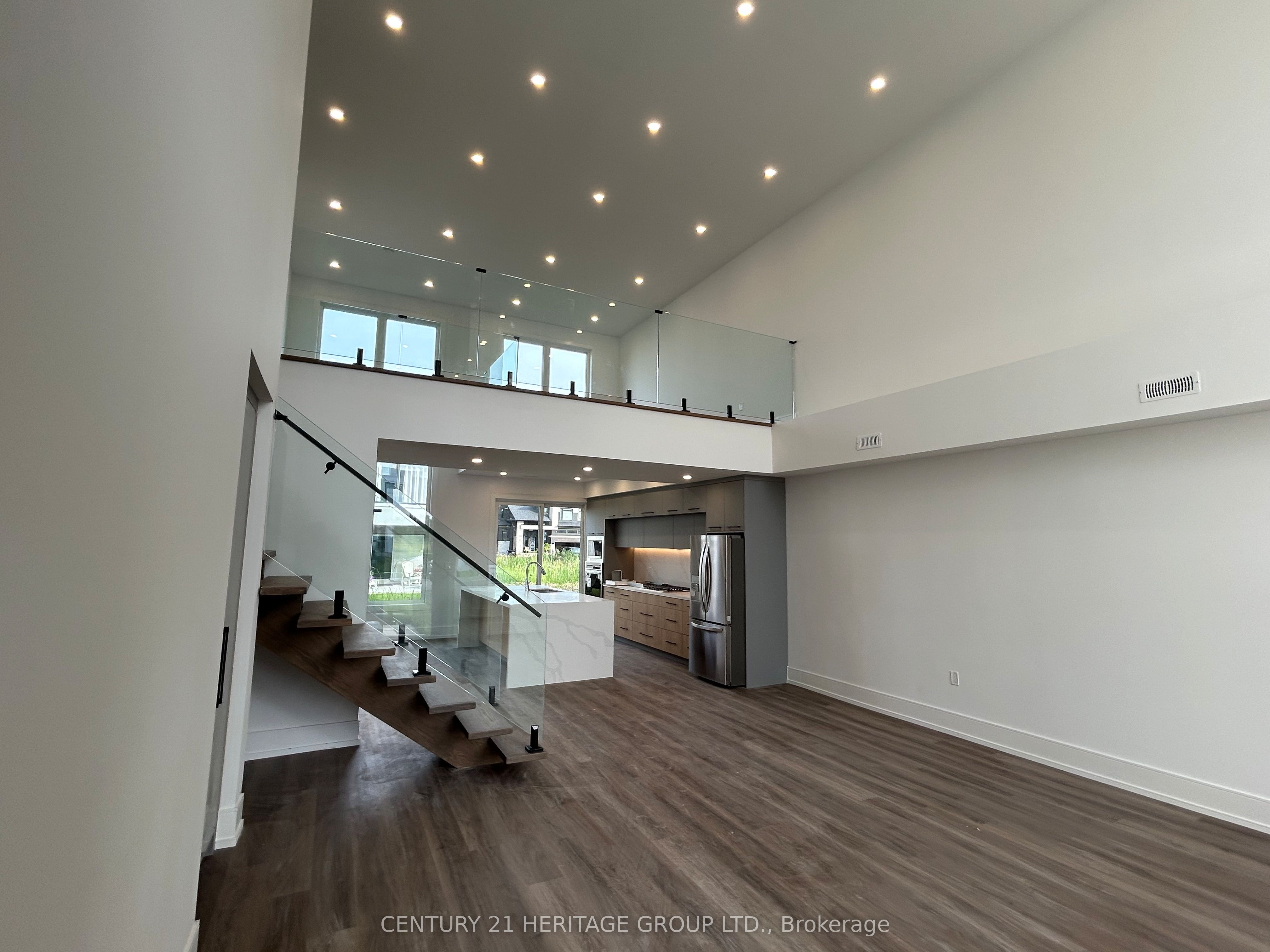 3716 Quayside Drive, Severn, ON L3V 8M9 photo 2