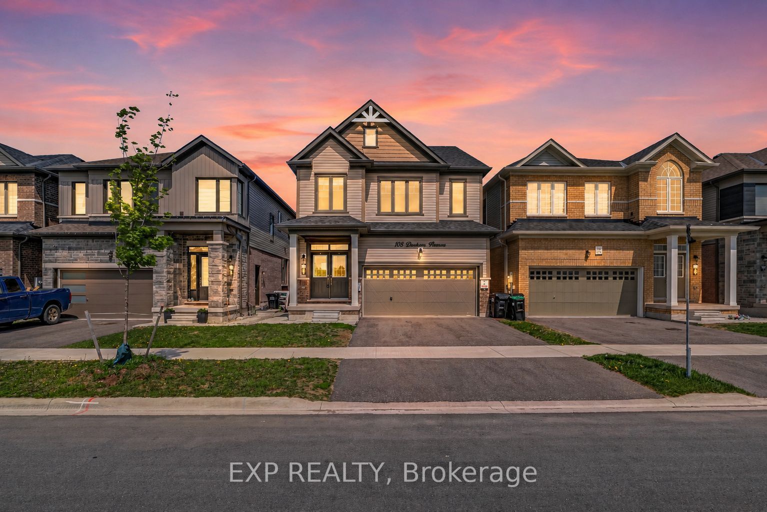 108 Durham Avenue, Barrie, ON L9J 0L8
