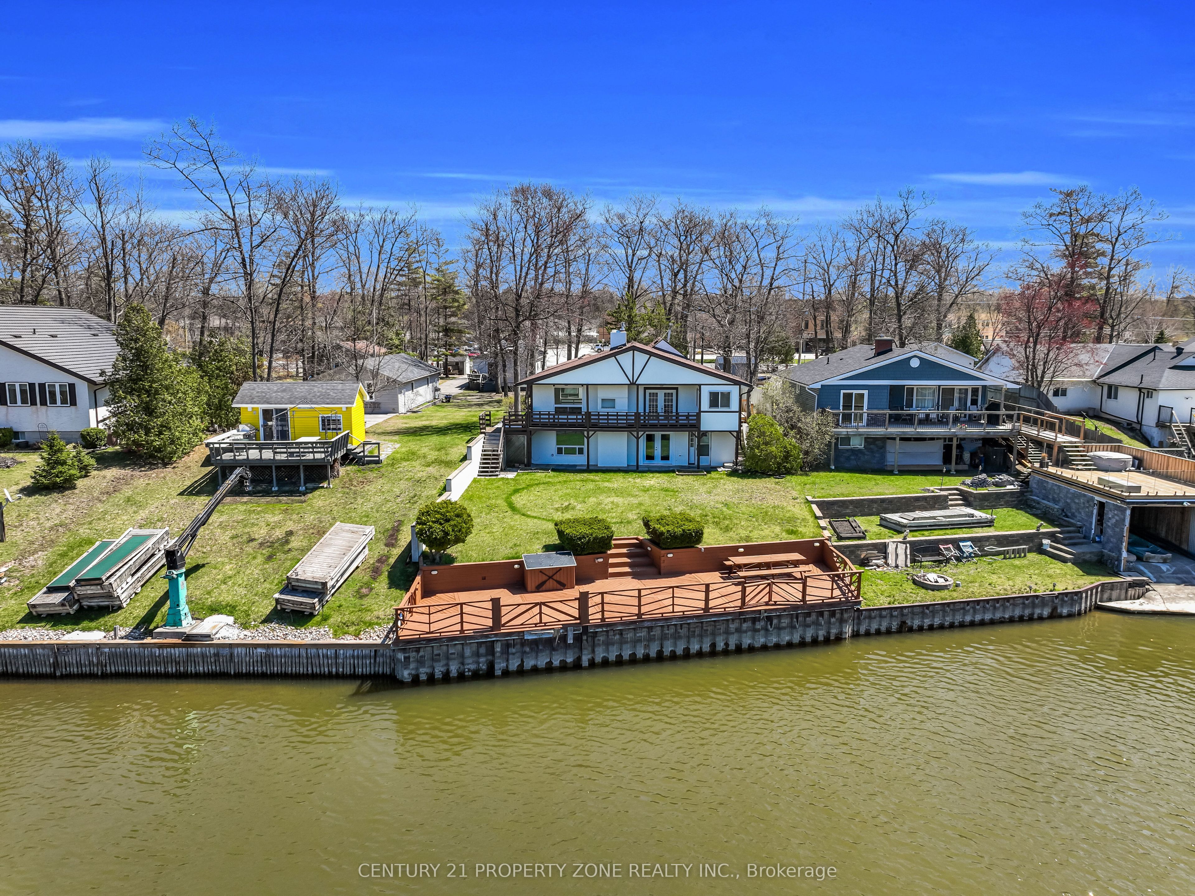 1312 W River Road W, Wasaga Beach, ON L9Z 2W6