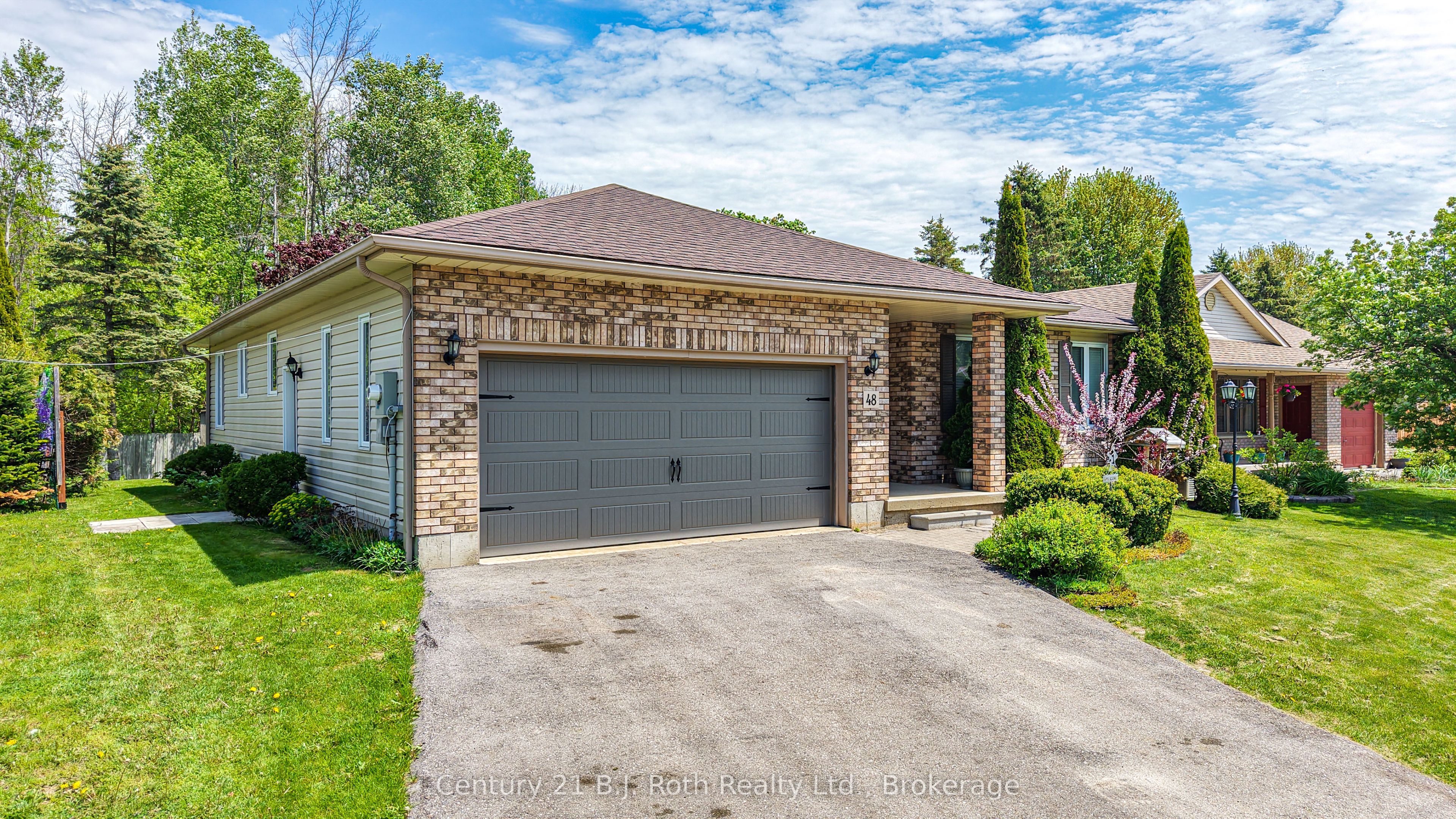 48 Brick Pond Road, Severn, ON L0K 1E0 photo 3