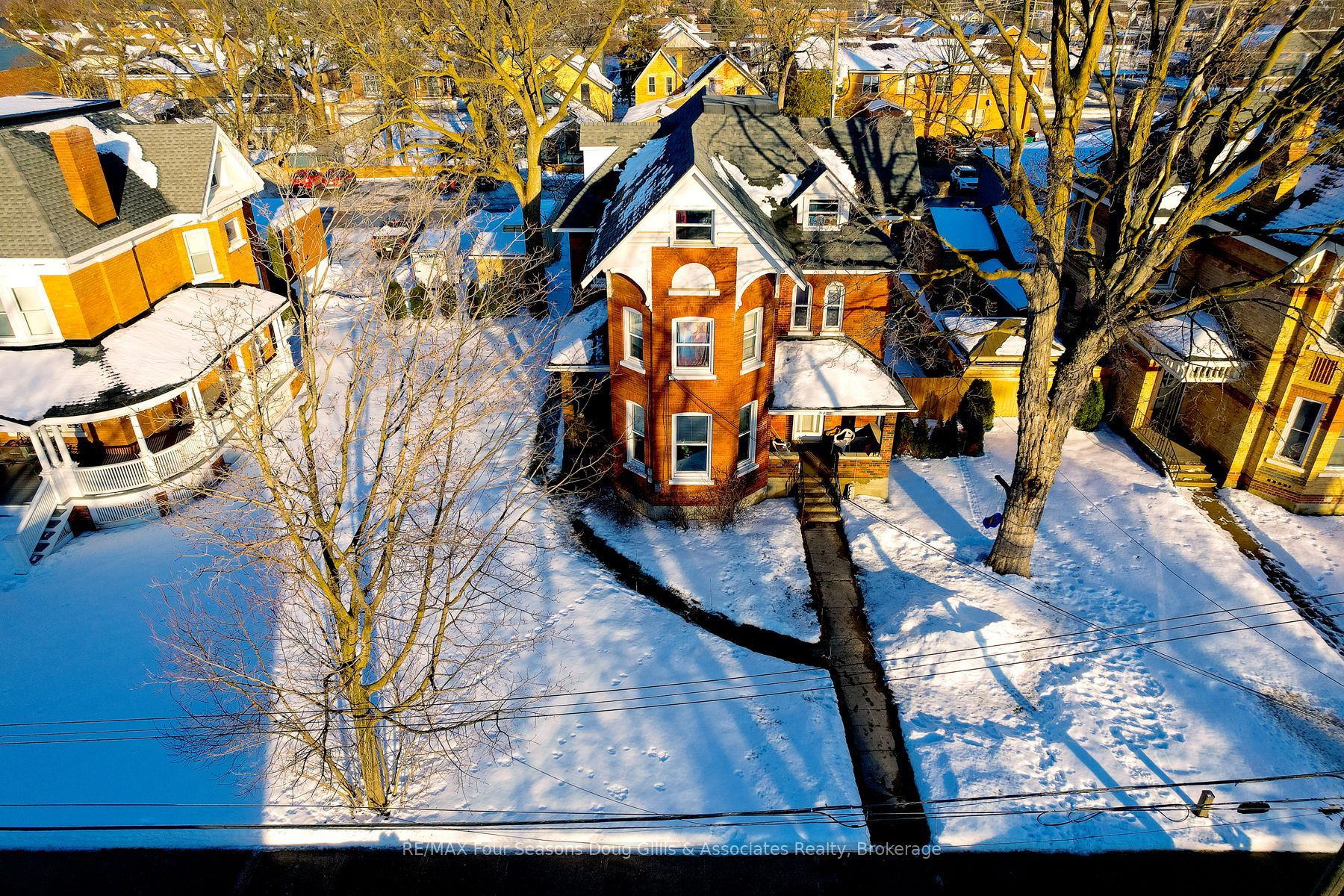 57 Elgin Street, Collingwood, ON L9Y 3L6 photo 4