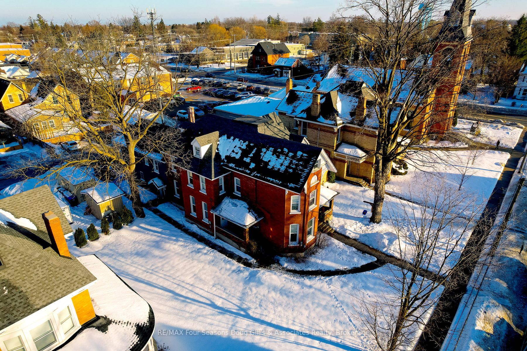57 Elgin Street, Collingwood, ON L9Y 3L6 photo 5
