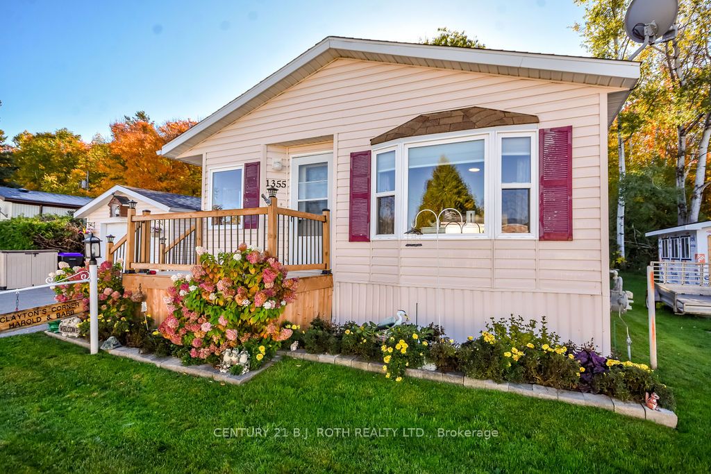 1355 Hilltop Road, Severn, ON L3V 0V7 photo 4