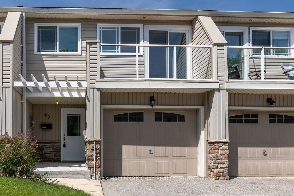 12 Lankin Boulevard 40, Orillia, ON L3V 6T2 photo 2