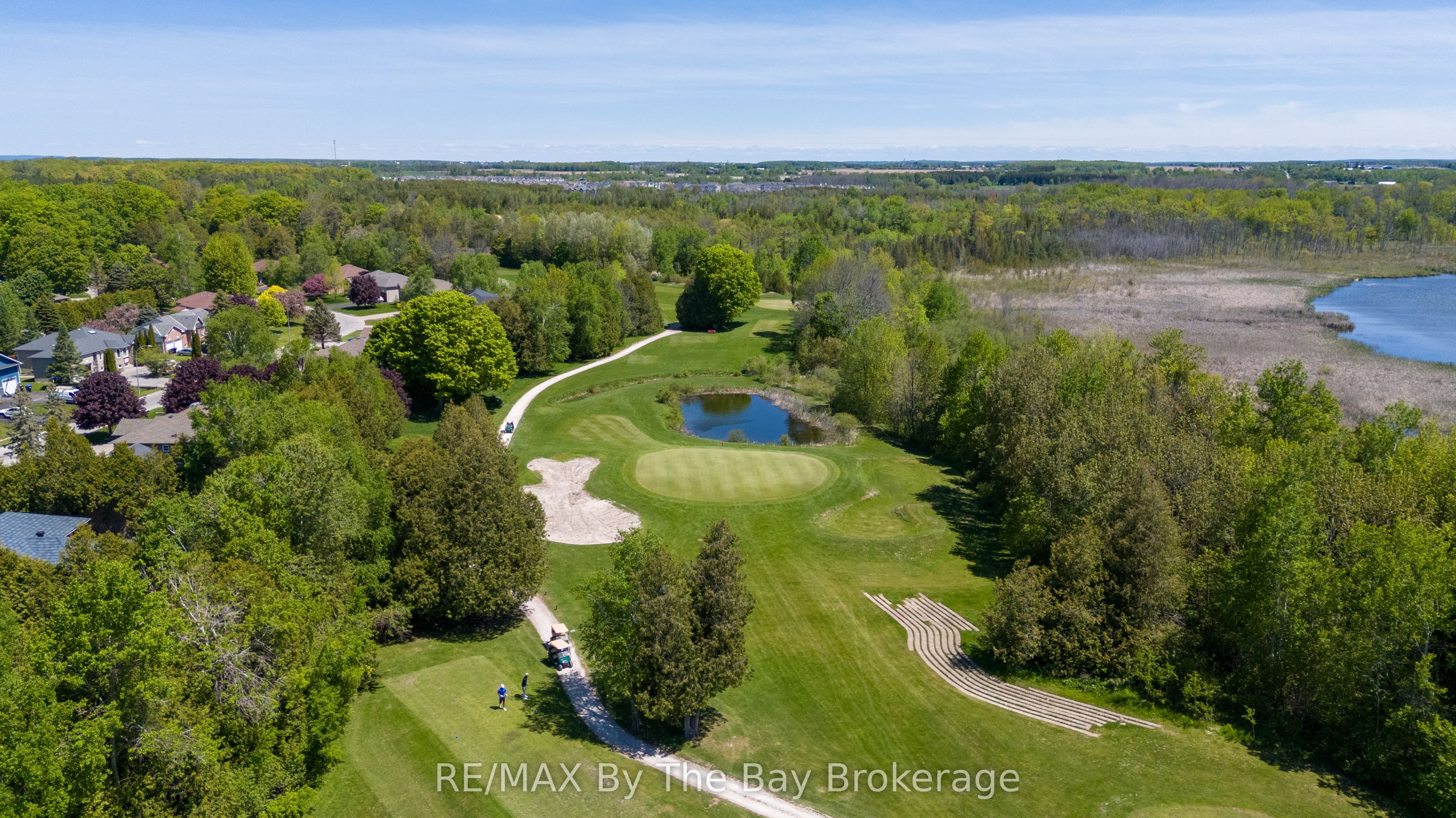 10 Mulligan Lane 1, Wasaga Beach, ON L9Z 1C4 photo 3