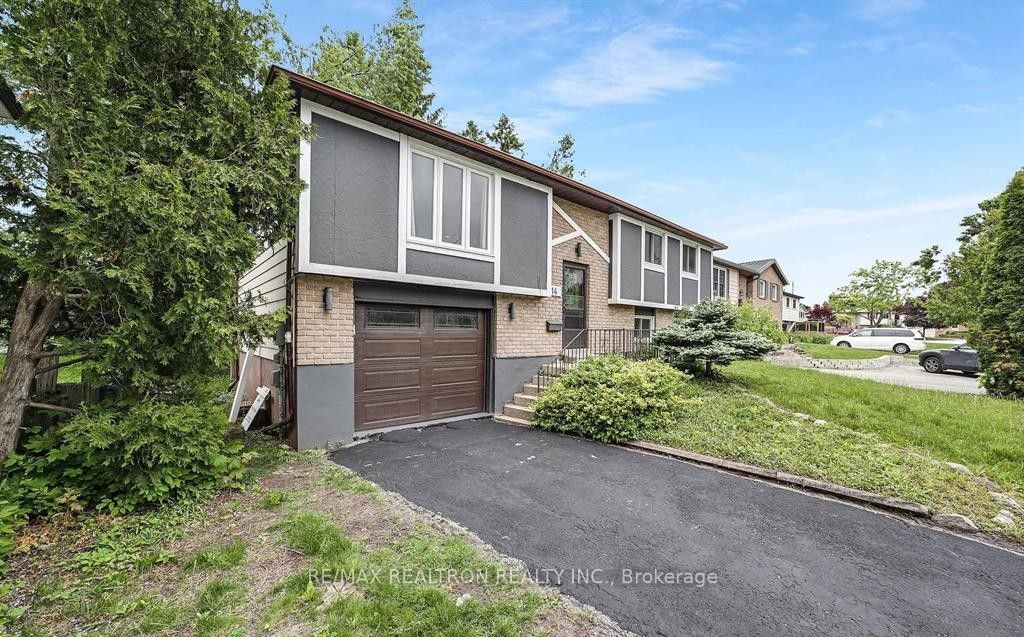 14 Chippawa Court, Barrie, ON L4M 5N8 photo 4