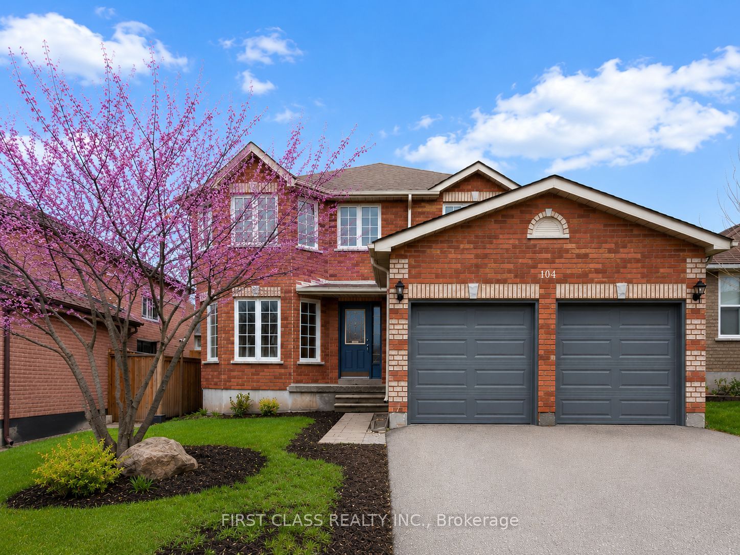 104 Chalmers Drive, Barrie, ON L4N 8V9 photo 2