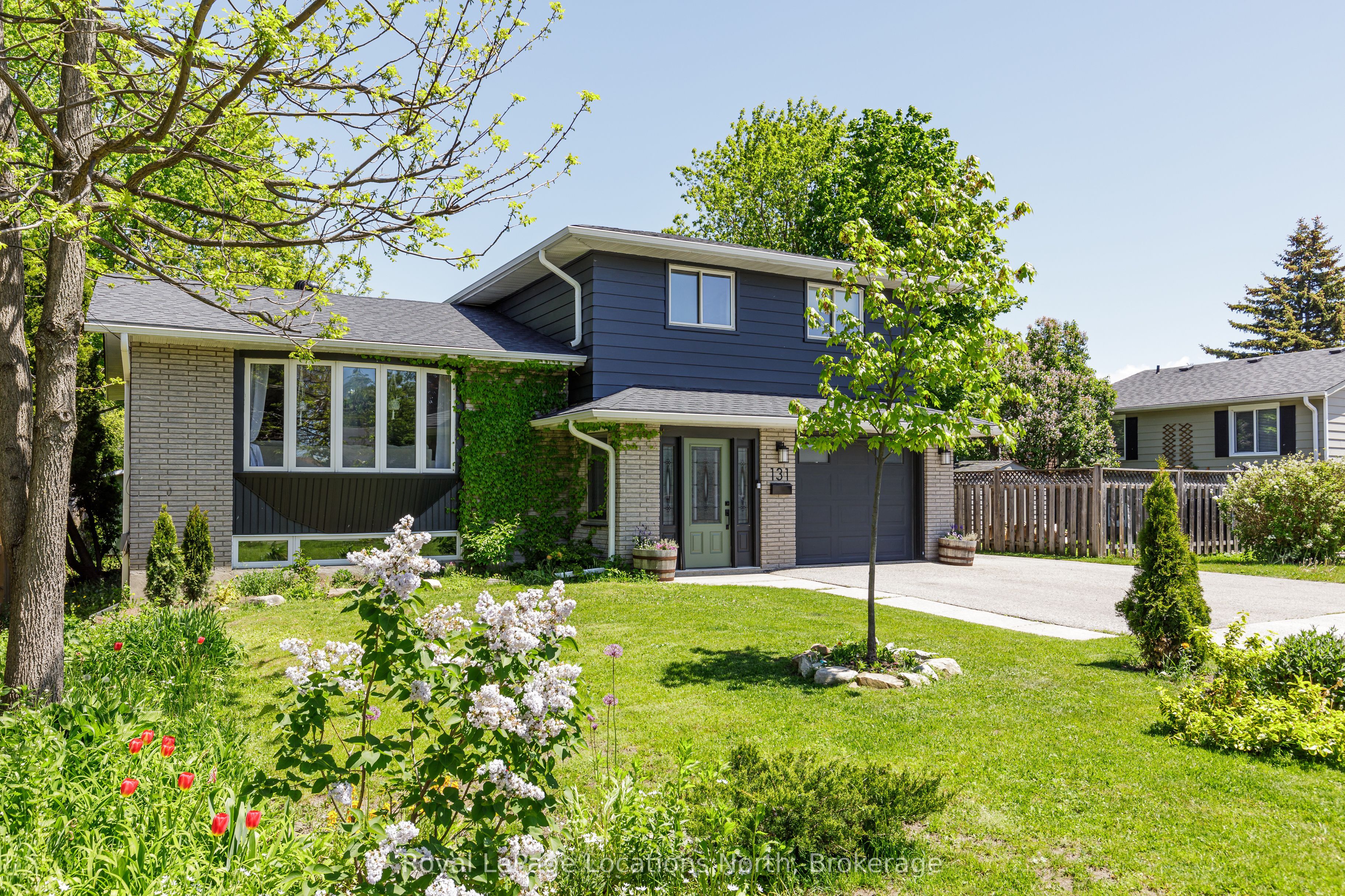 131 Albert Street, Collingwood, ON L9Y 3Y4