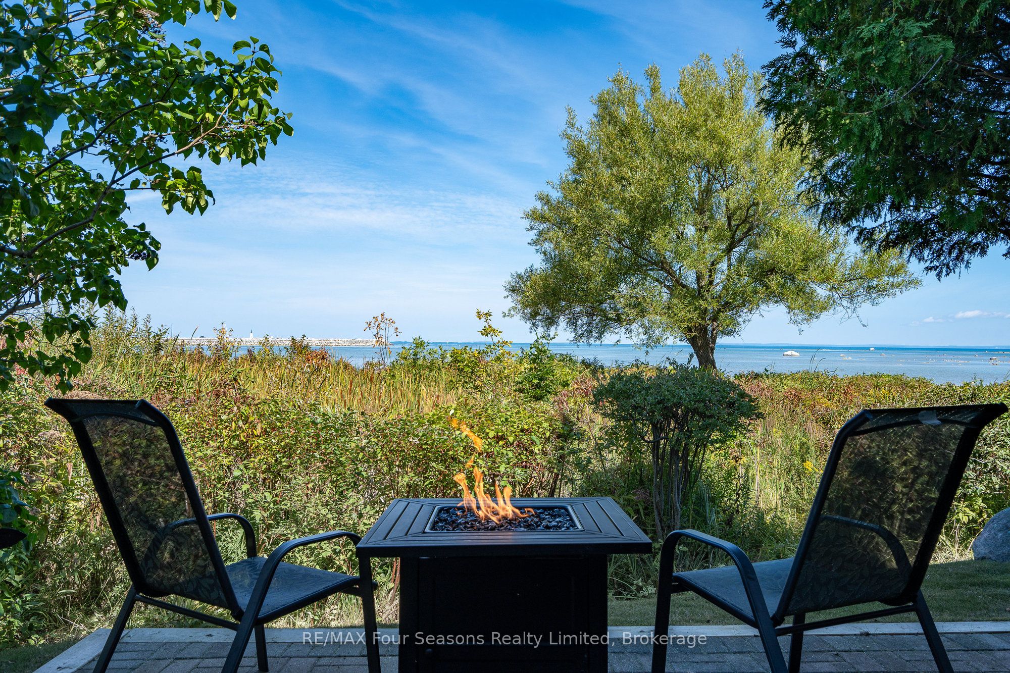 44 Trott Boulevard 24, Collingwood, ON L9Y 5B7