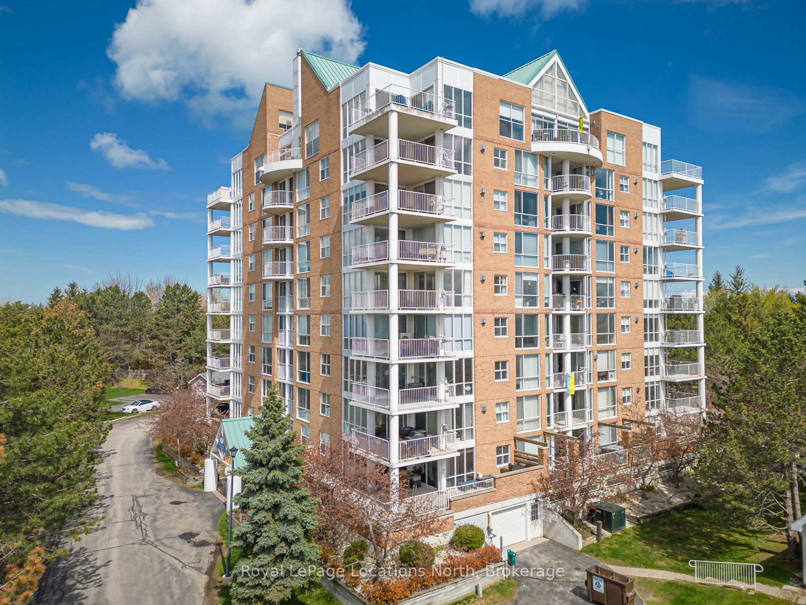 24 Ramblings Way 905, Collingwood, ON L9Y 5C6 photo 5