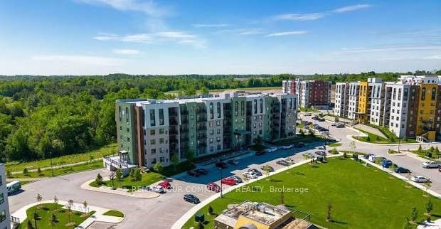 5 Chef Lane 513, Barrie, ON L9J 0J8